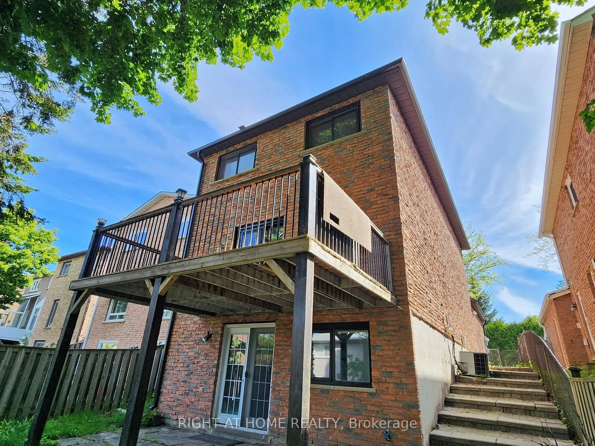 58 Mercer Crescent