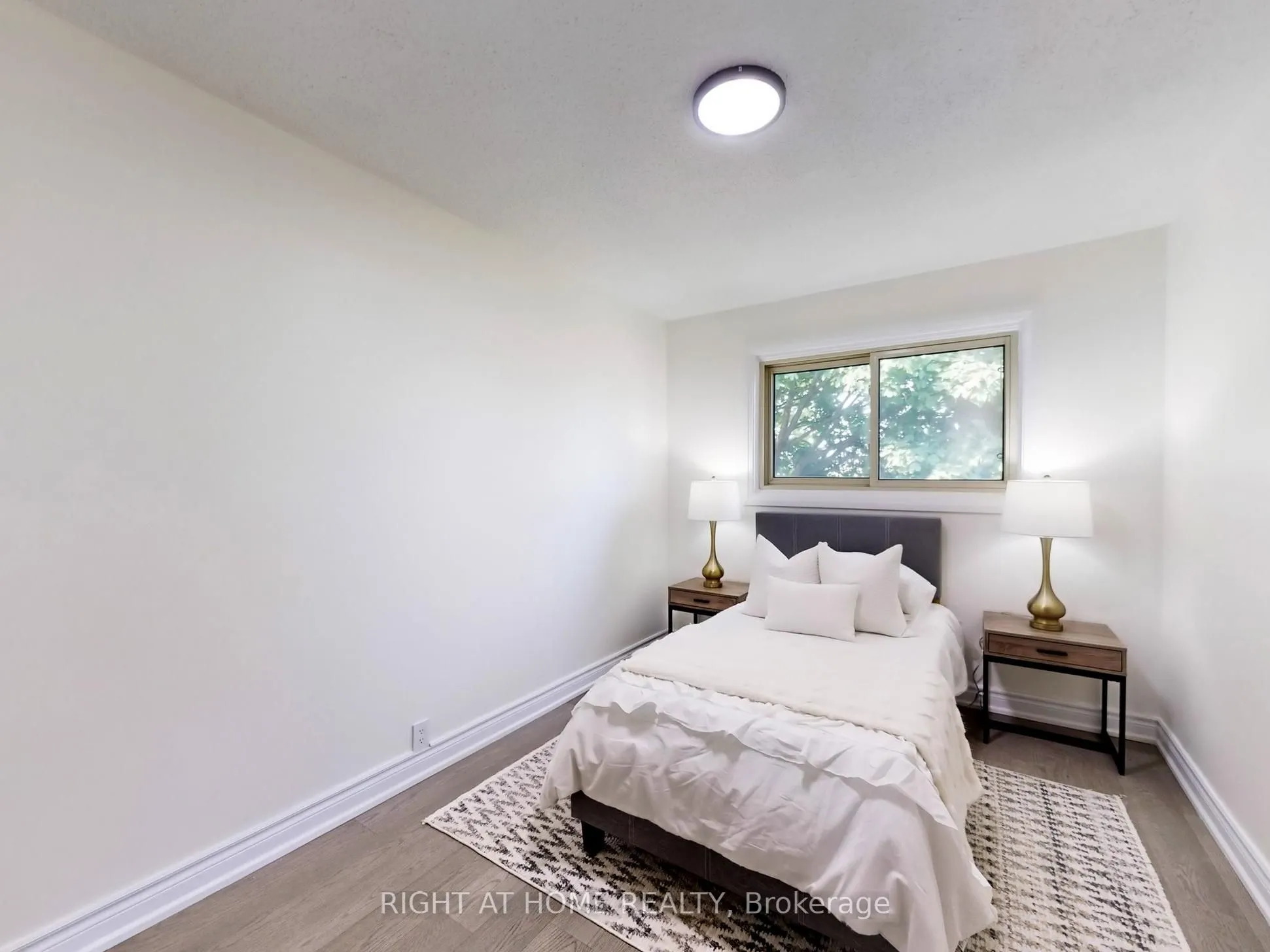 58 Mercer Crescent