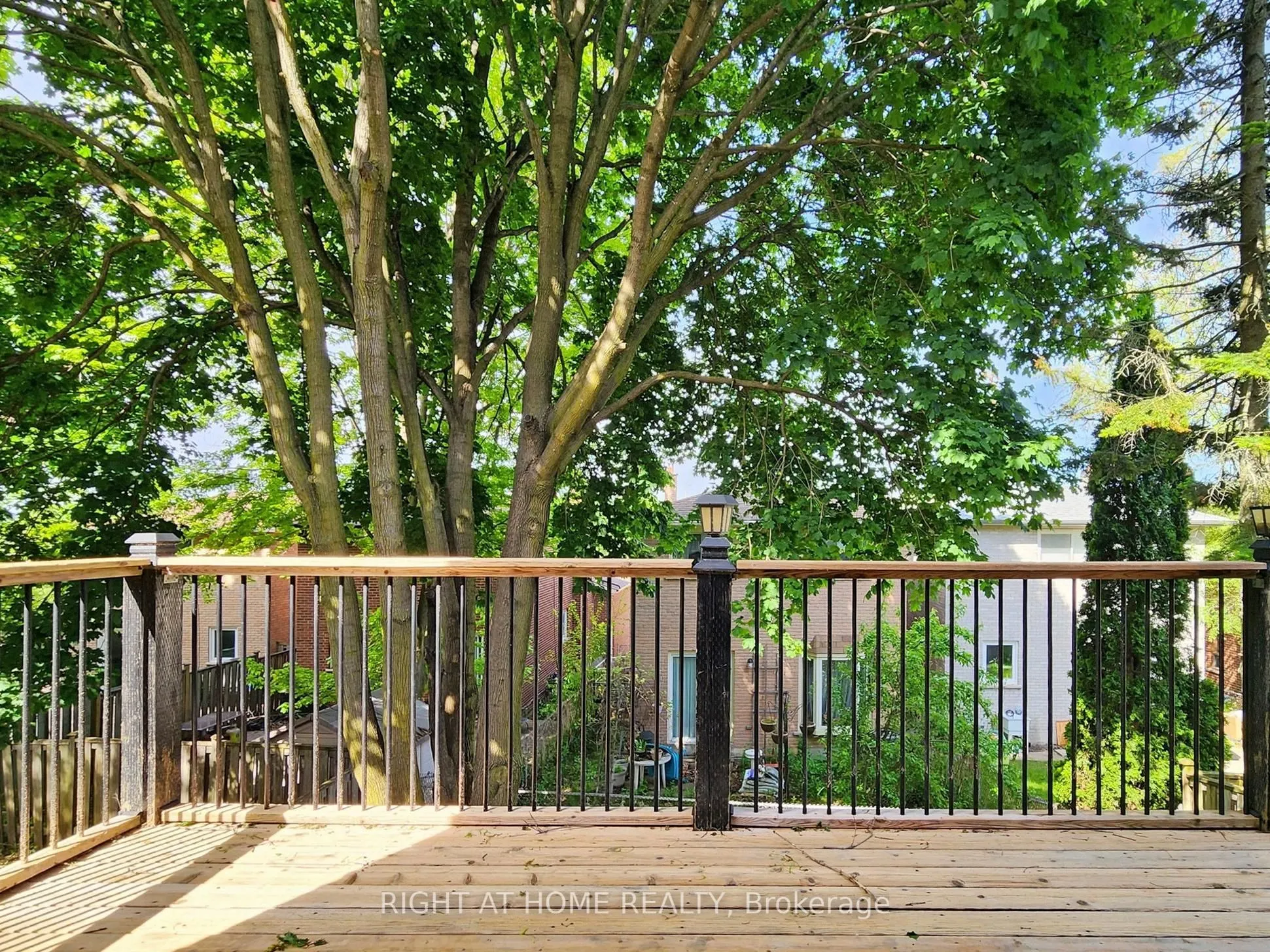 58 Mercer Crescent
