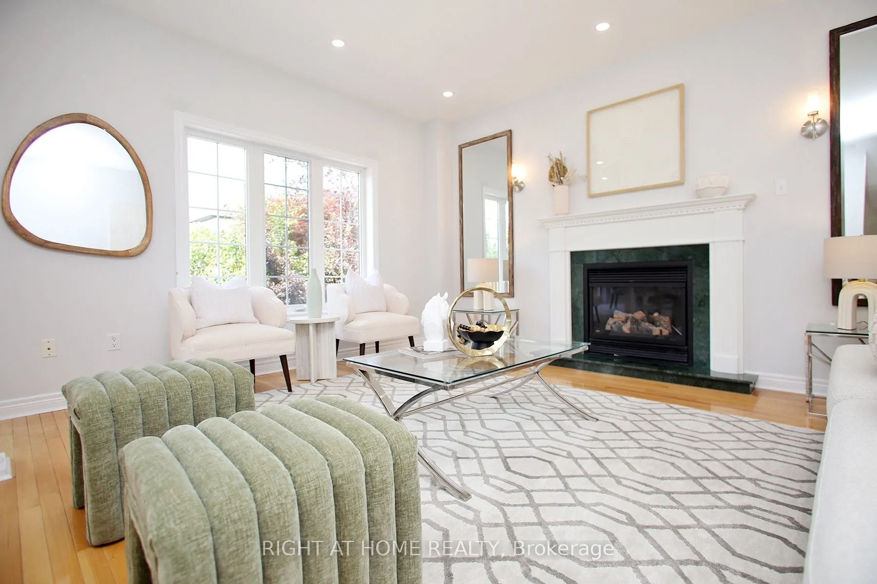 6 Pembrooke Road