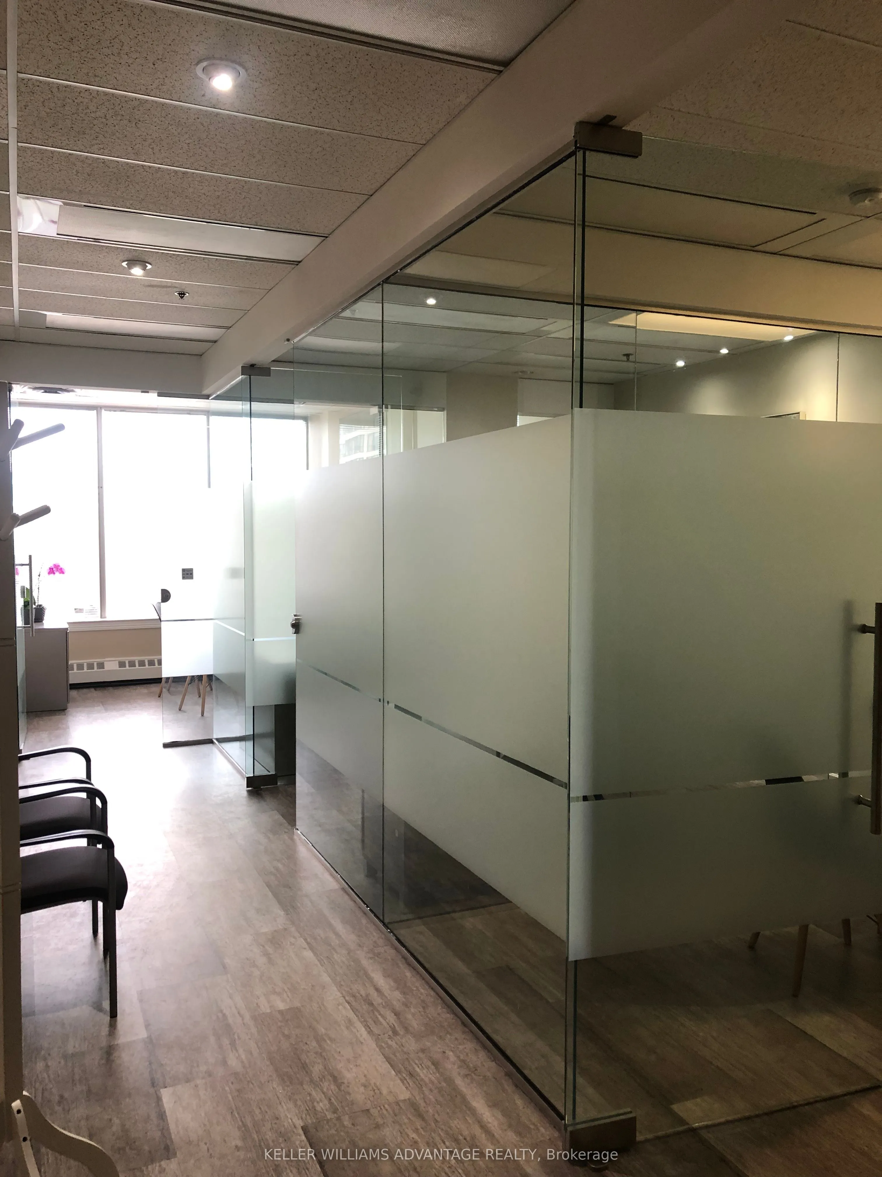 7368 Yonge Street, #306