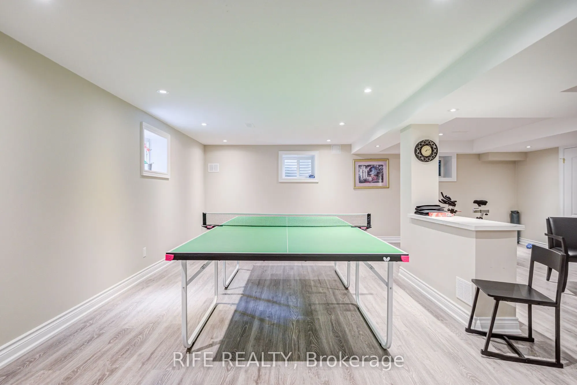 22 Chambery Crescent