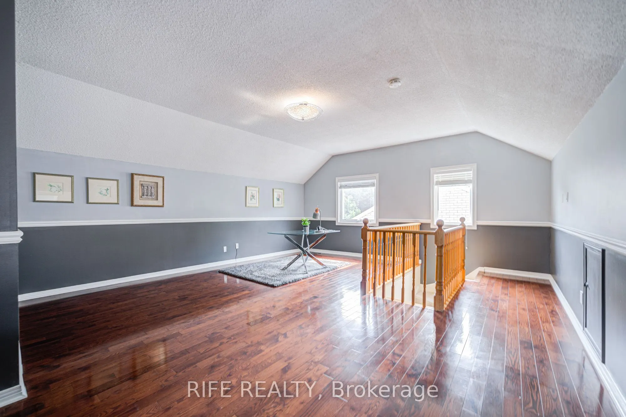 22 Chambery Crescent