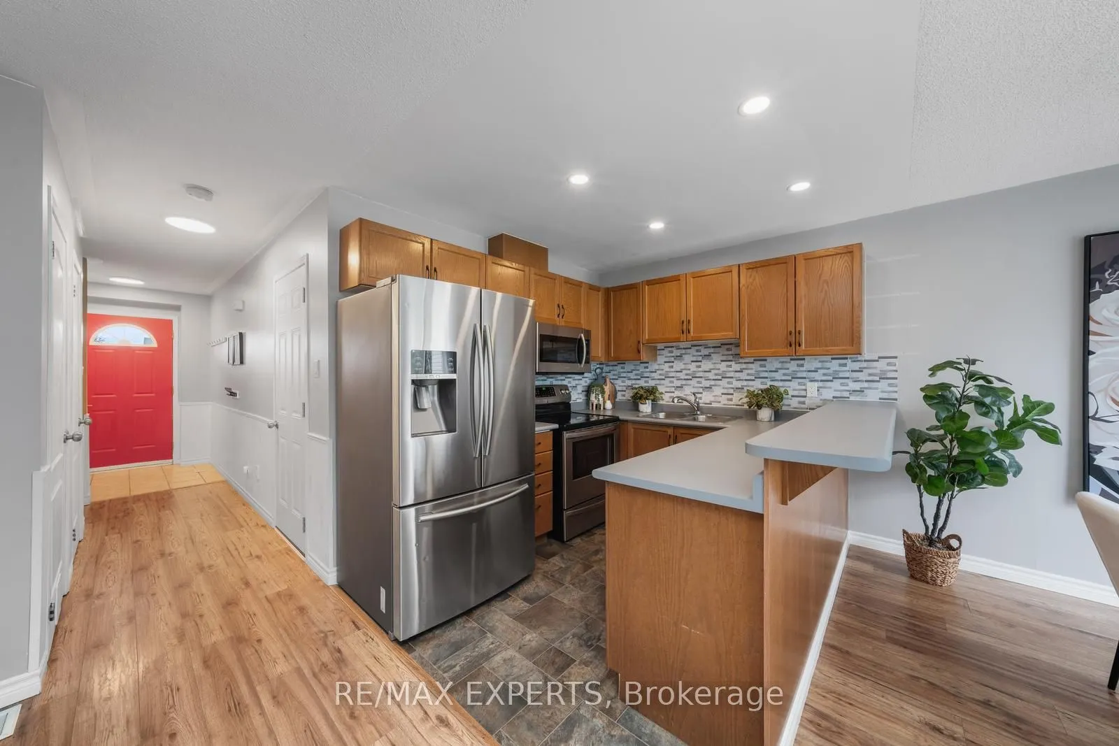 89 Parkside Crescent