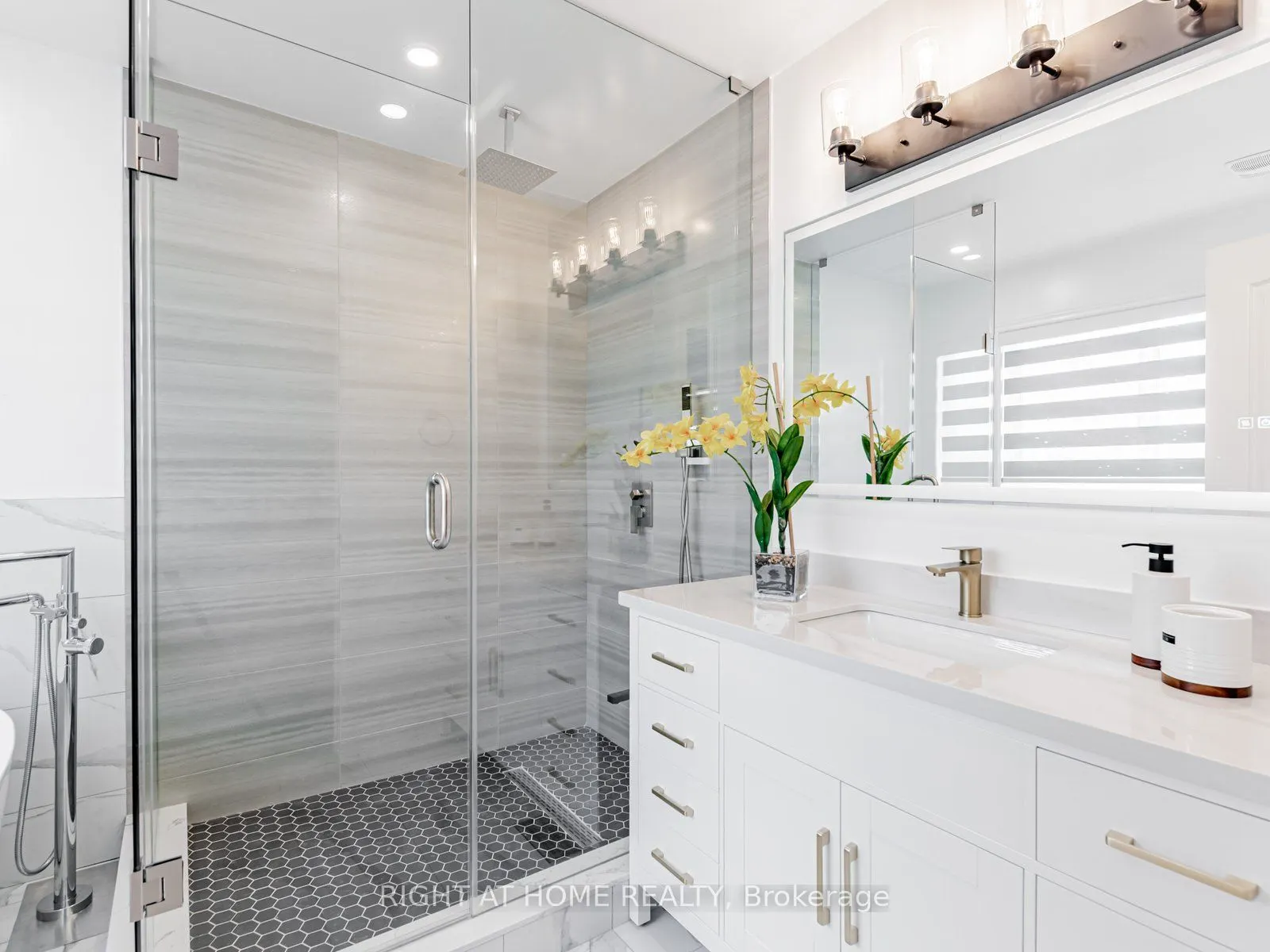 131 Santa Maria Trail