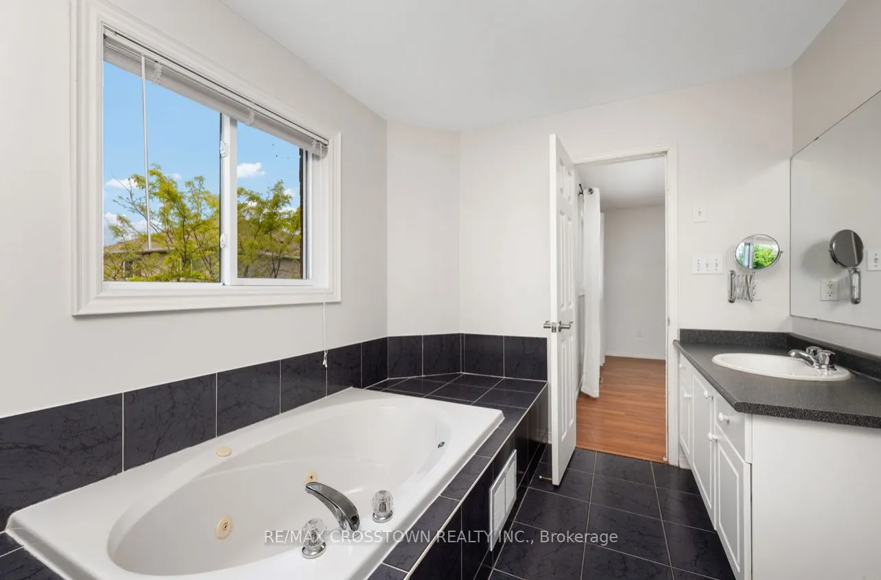 1937 Wilson Street W