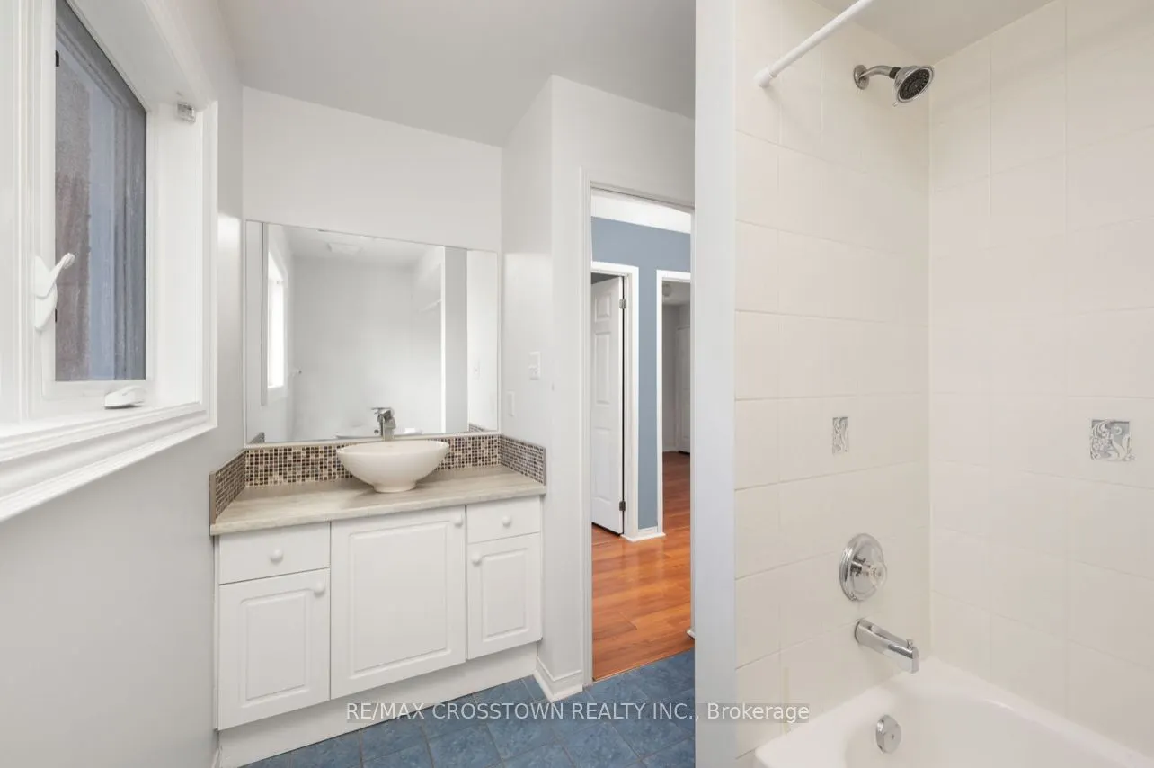 1937 Wilson Street W