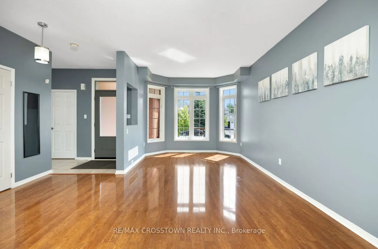 1937 Wilson Street W