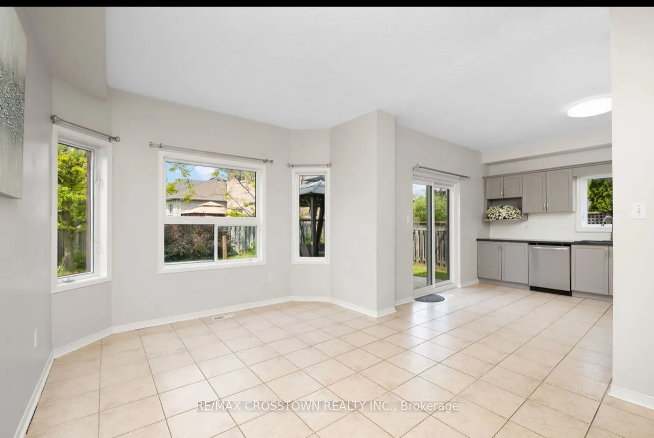 1937 Wilson Street W