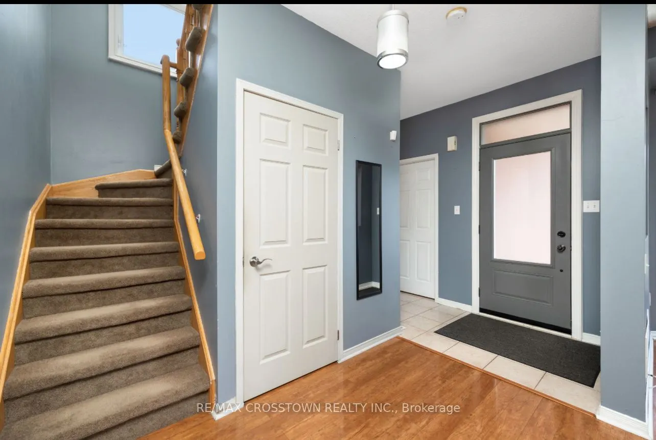 1937 Wilson Street W