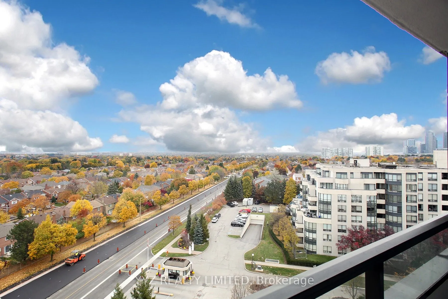 343 Clark Avenue W, #1104