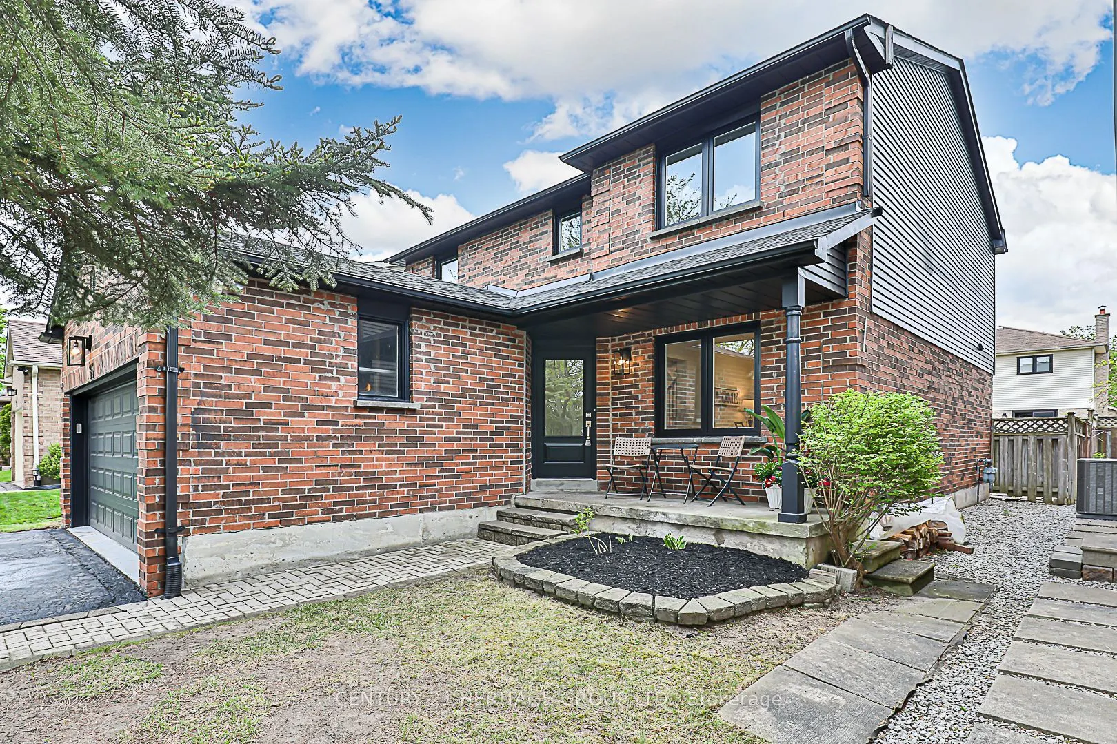 35 Buchanan Crescent