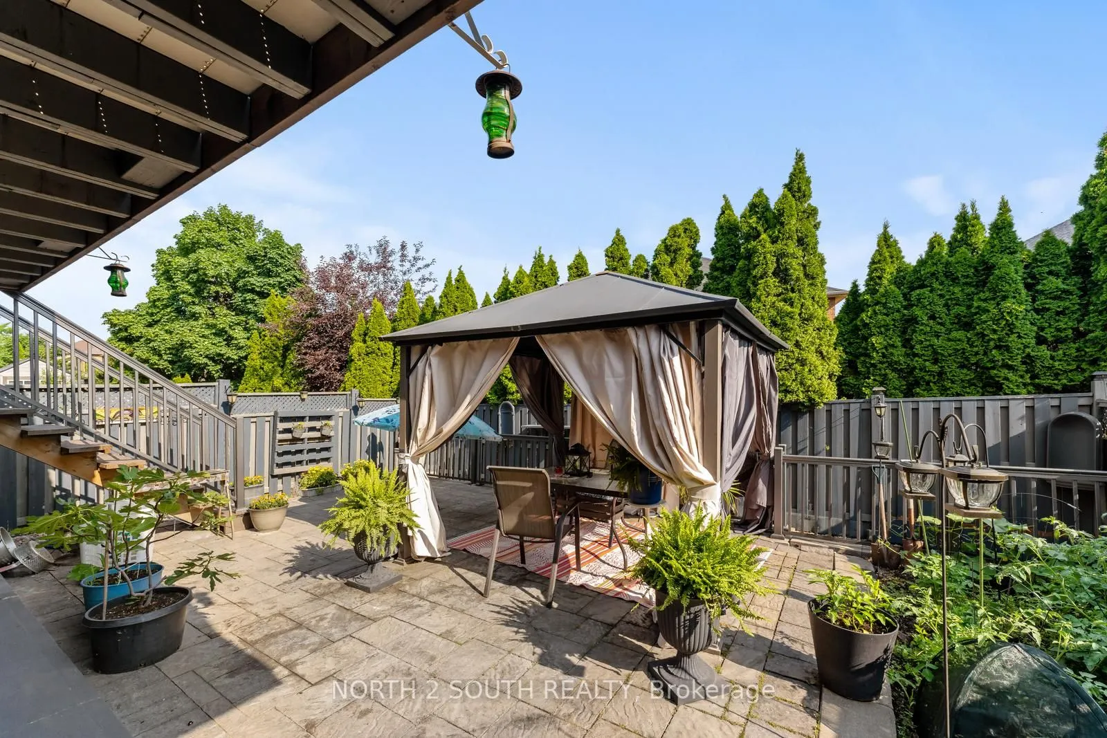 121 Royal Pine Avenue