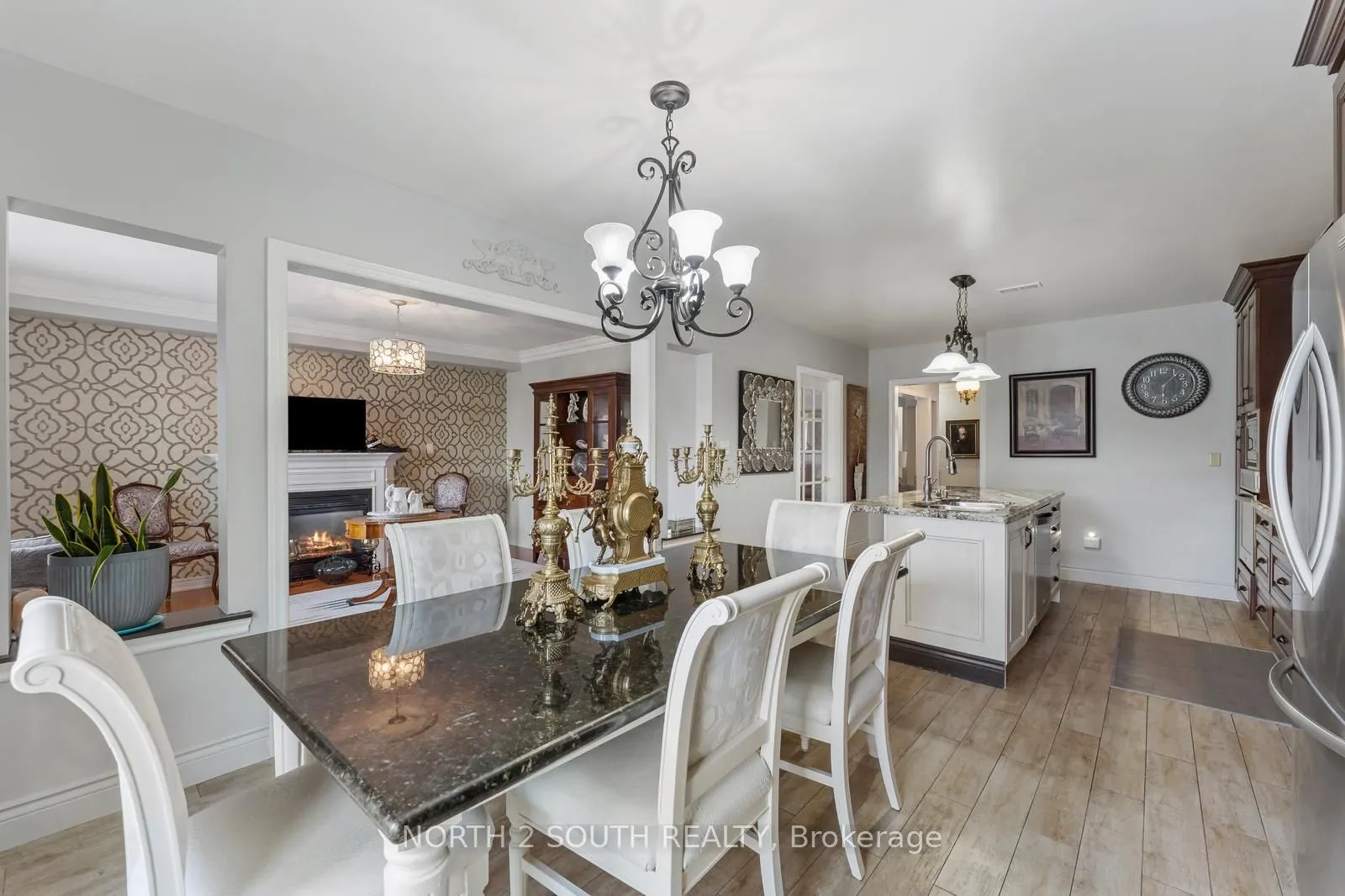 121 Royal Pine Avenue