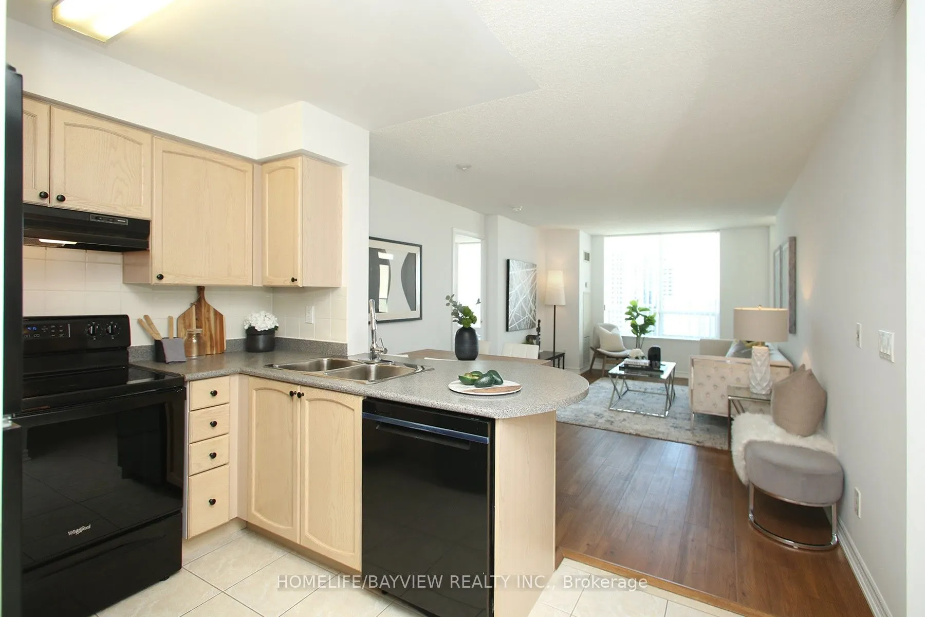 23 Oneida Crescent, #PH12