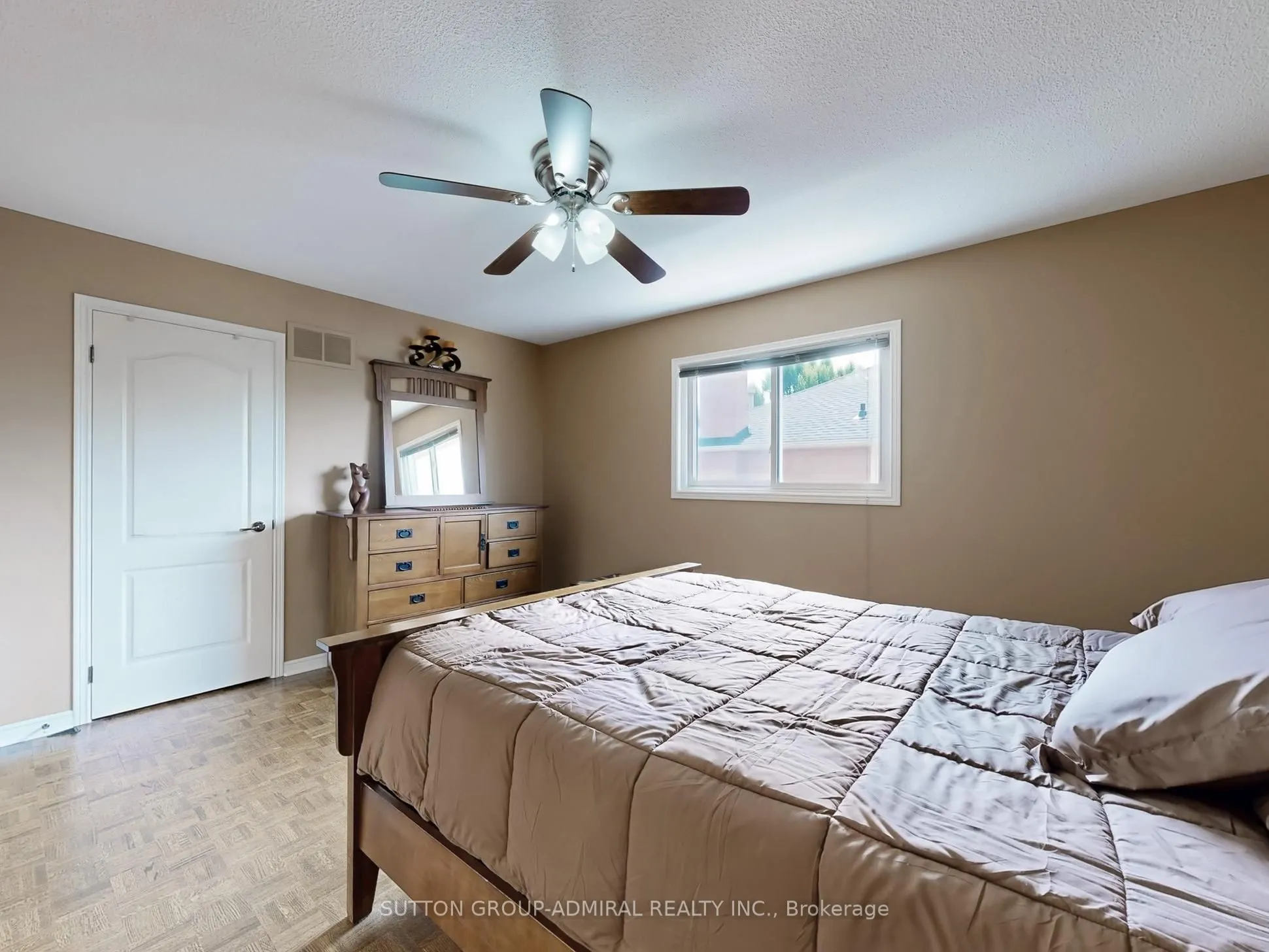 236 Russet Way