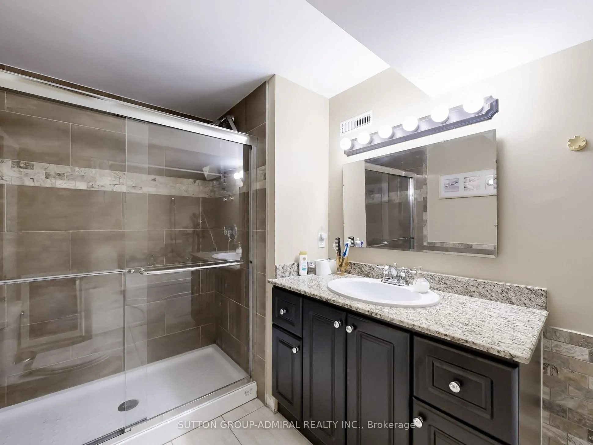 236 Russet Way