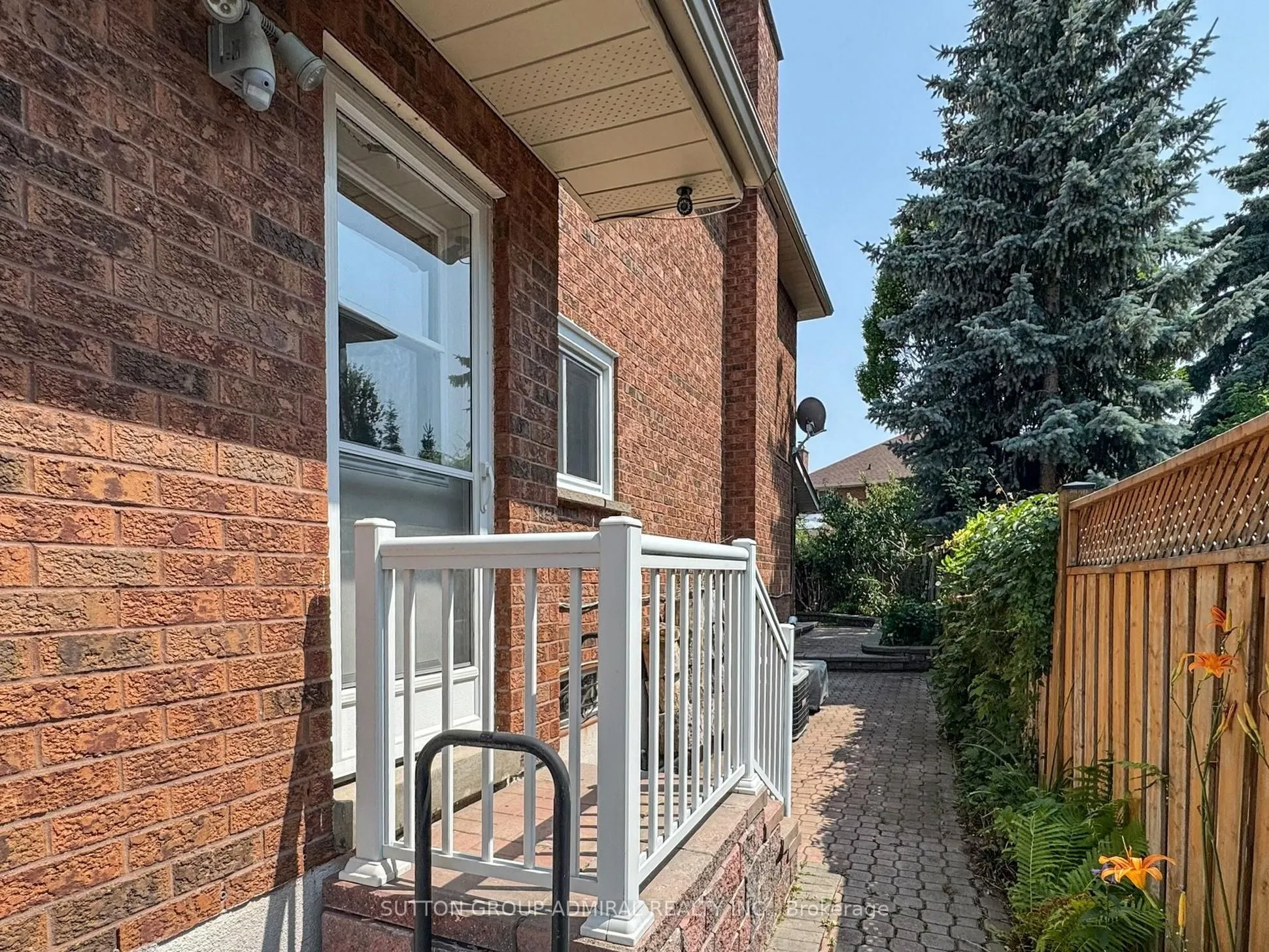 236 Russet Way