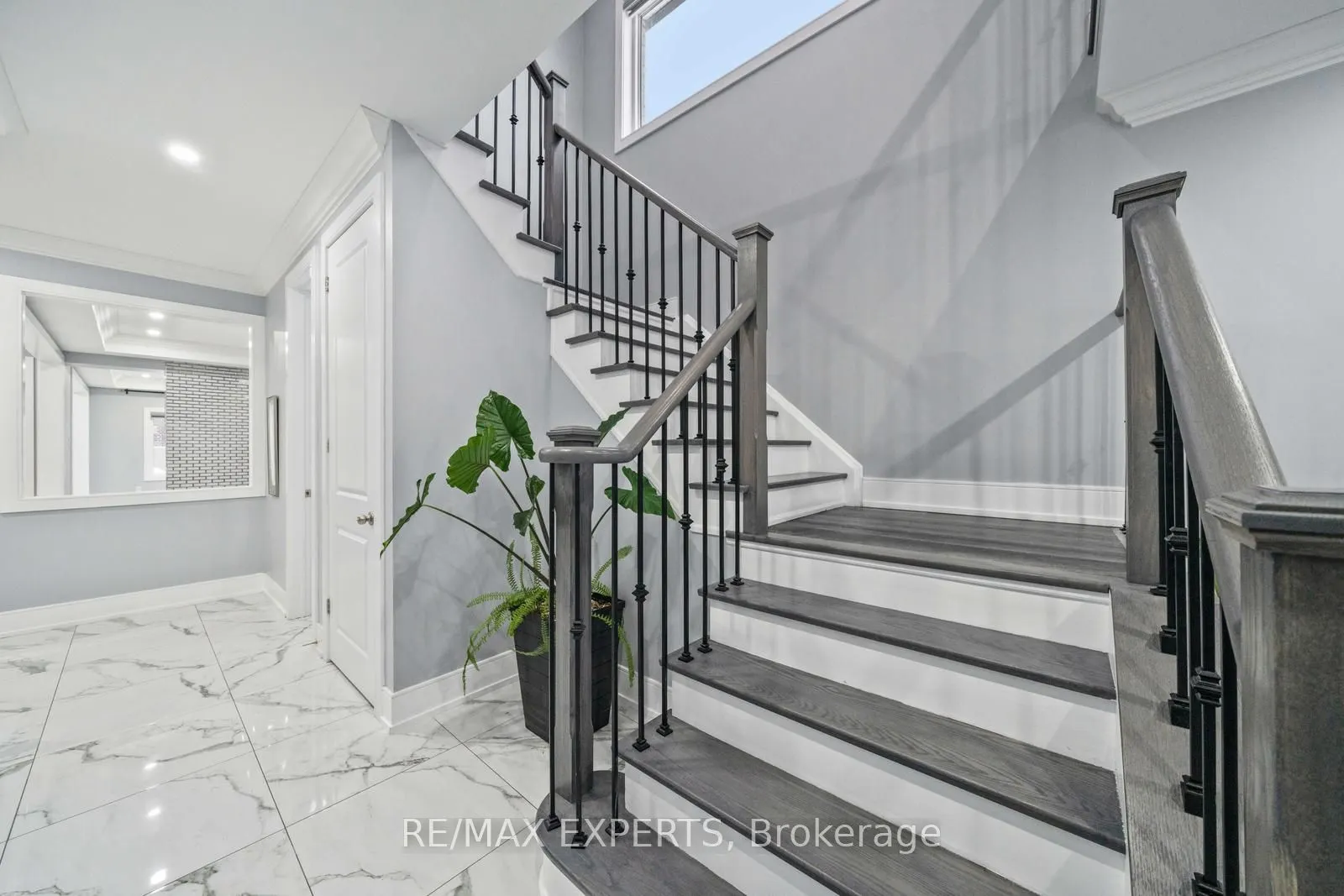 15 Tyndall Drive