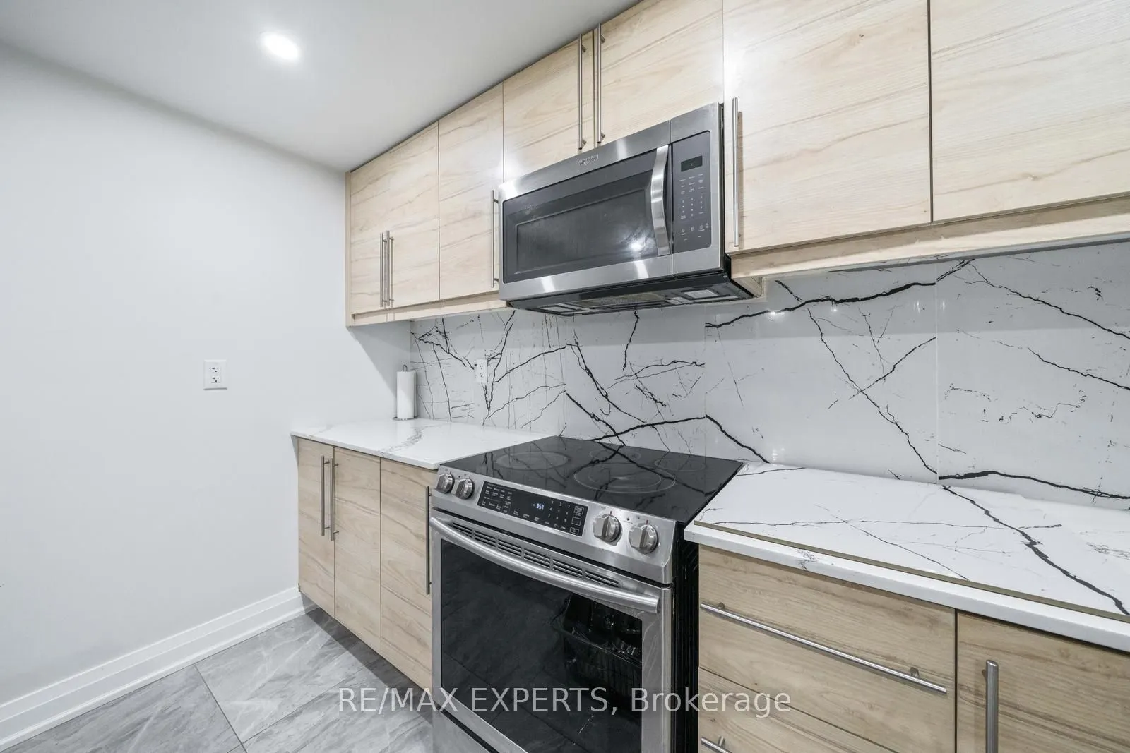 15 Tyndall Drive