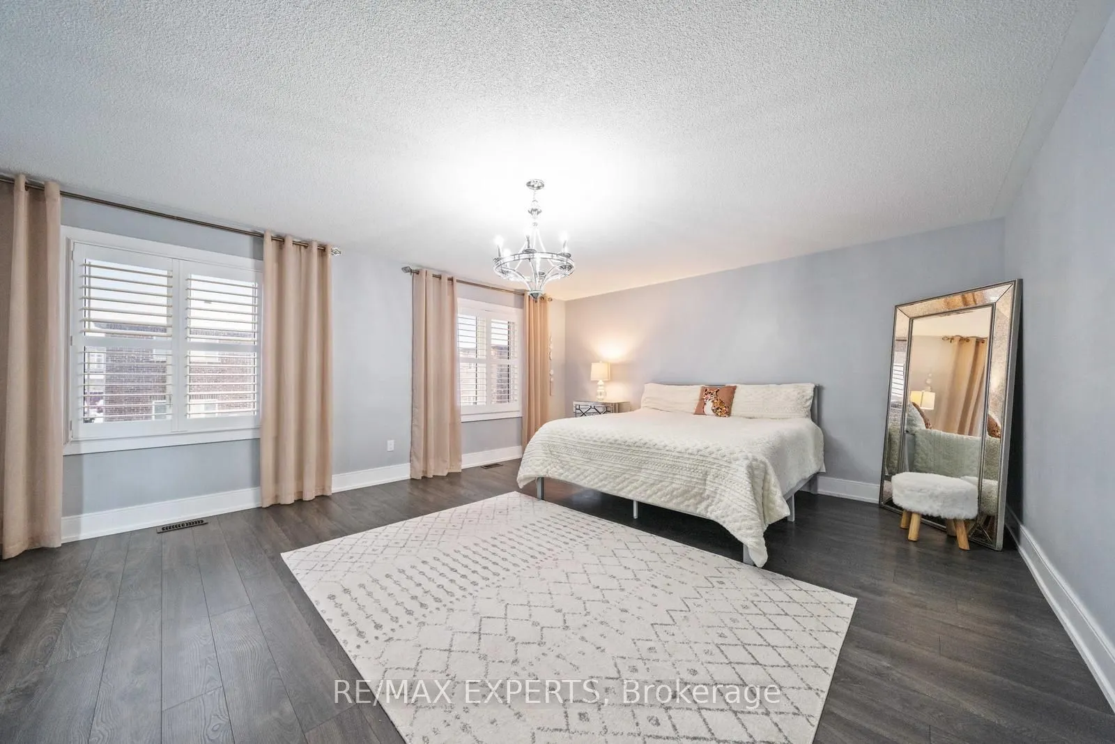 15 Tyndall Drive