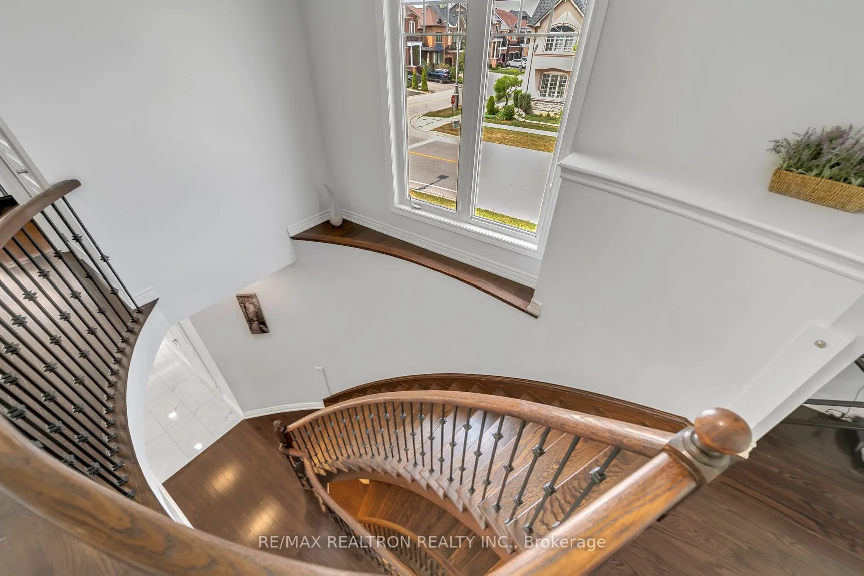 155 Windrow Street