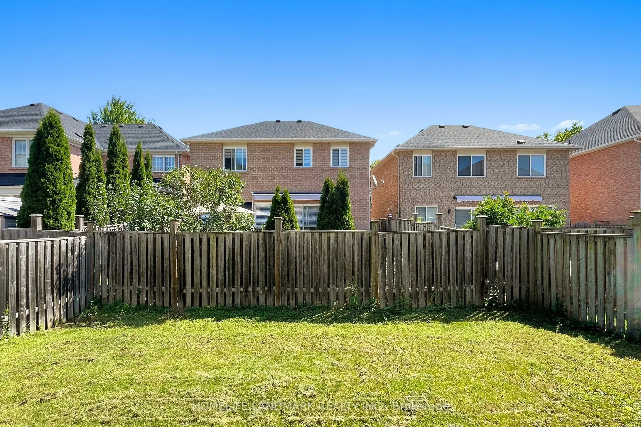 37 Roy Rainey Avenue, #(Main & Second Floor)