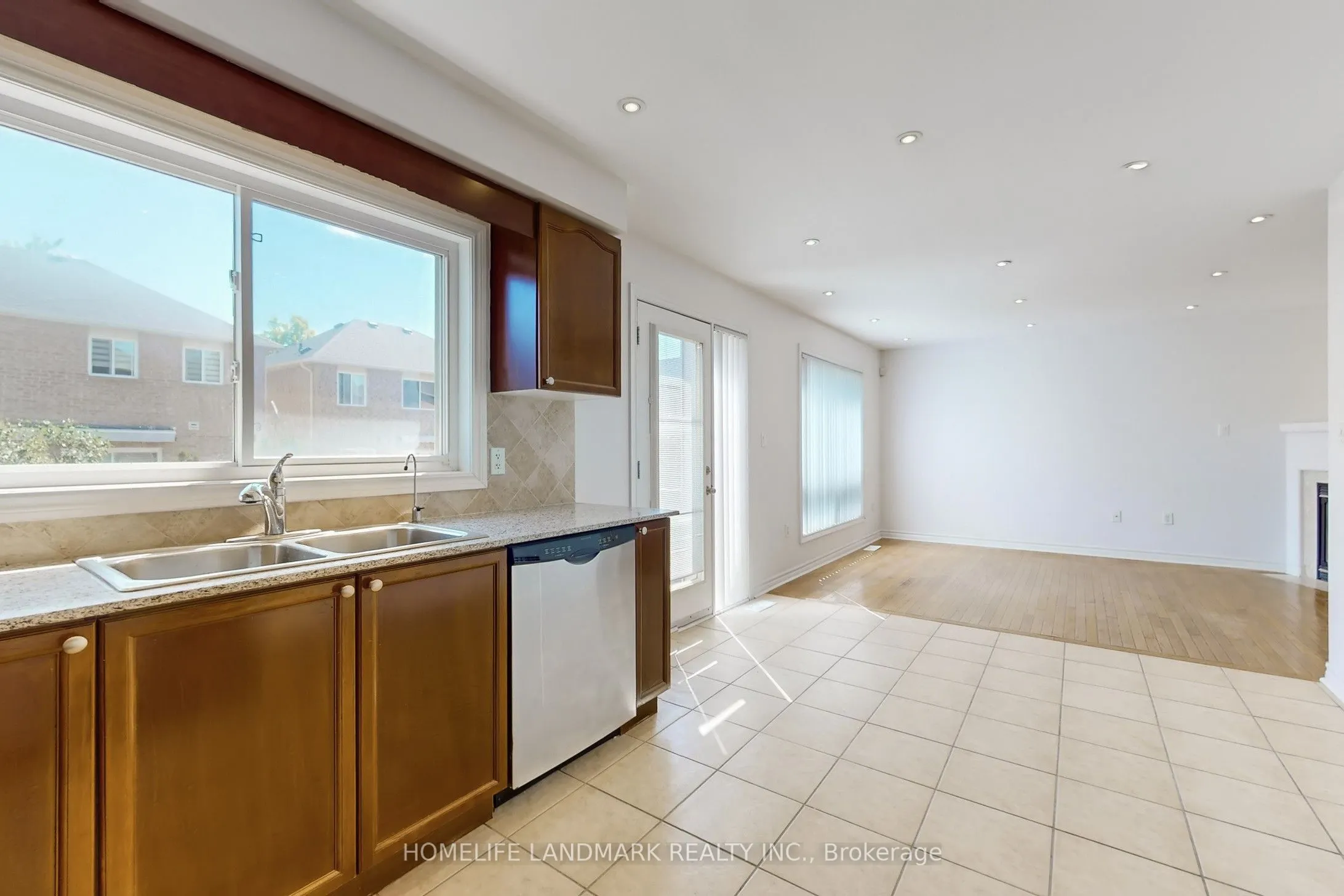 37 Roy Rainey Avenue, #(Main & Second Floor)