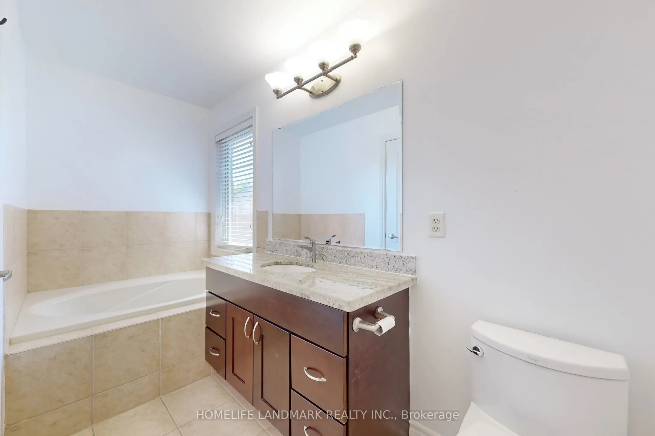 37 Roy Rainey Avenue, #(Main & Second Floor)