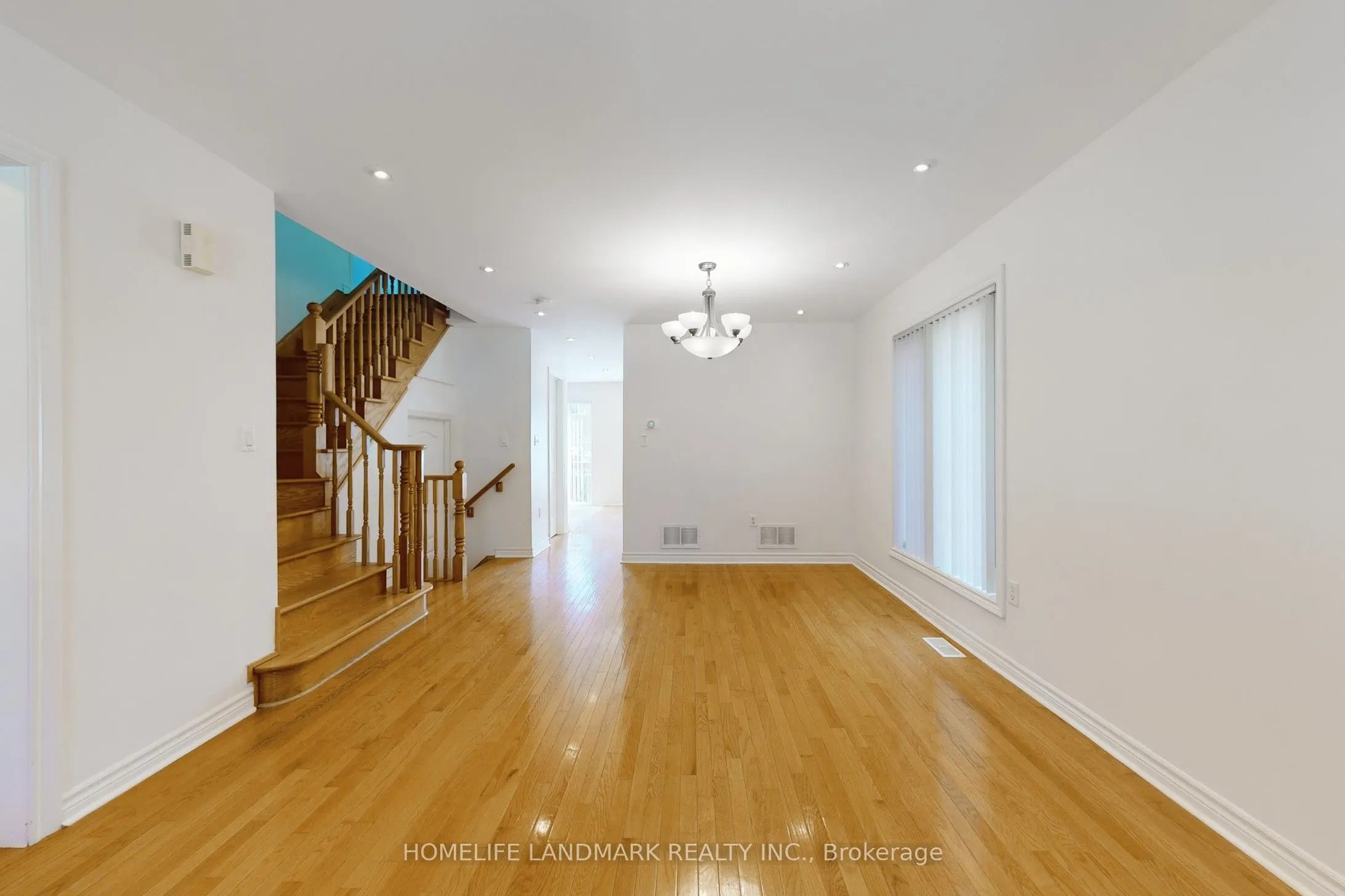 37 Roy Rainey Avenue, #(Main & Second Floor)