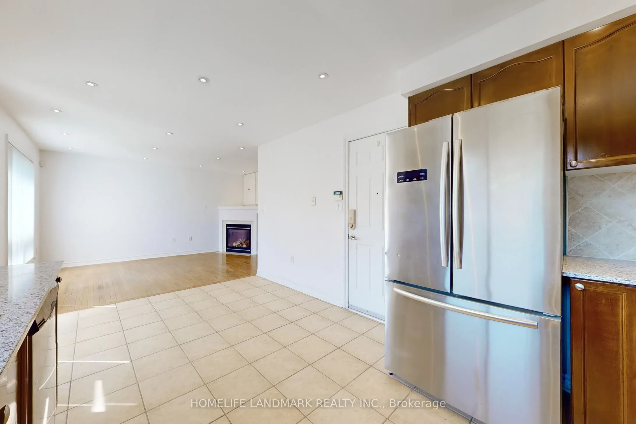 37 Roy Rainey Avenue, #(Main & Second Floor)