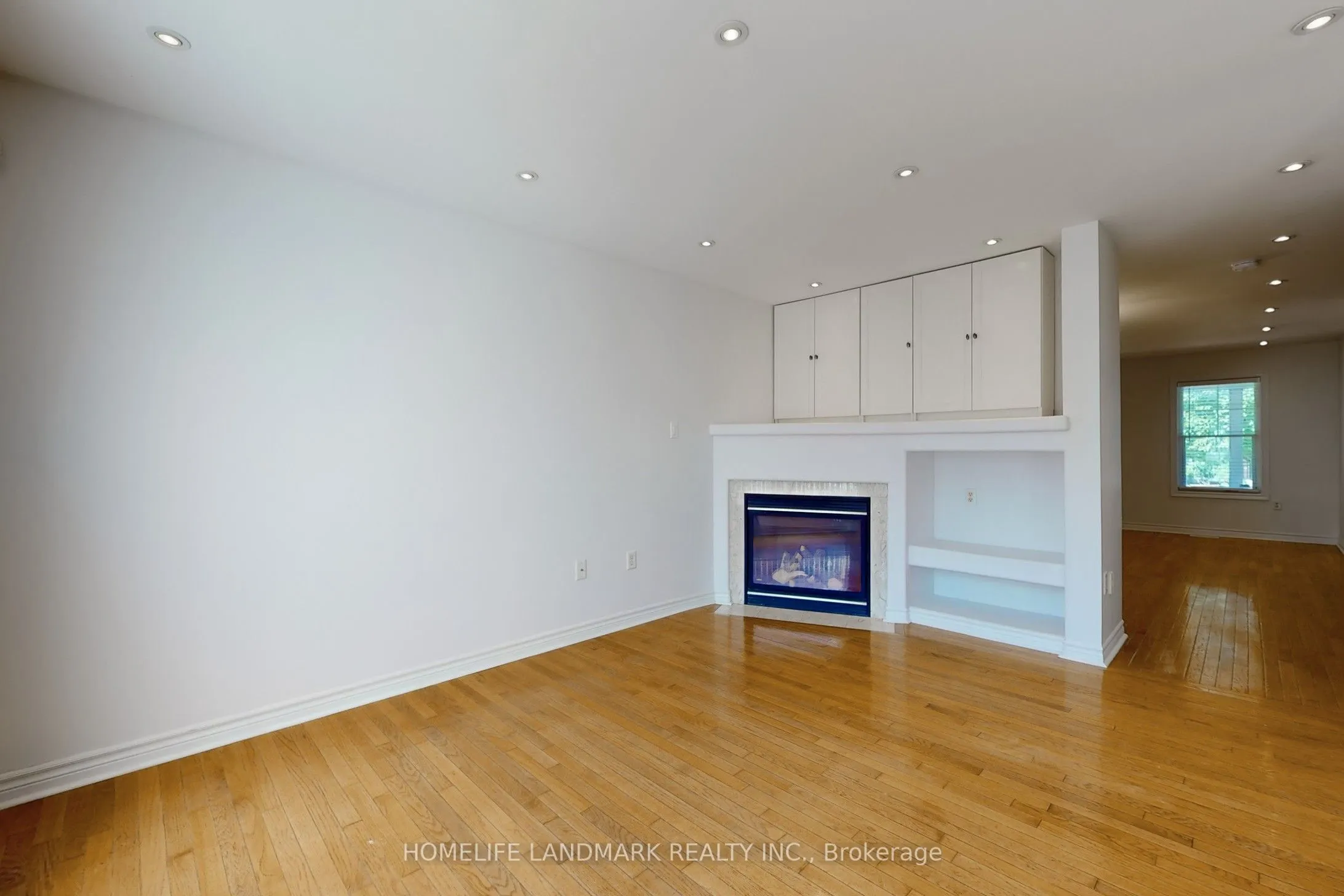 37 Roy Rainey Avenue, #(Main & Second Floor)