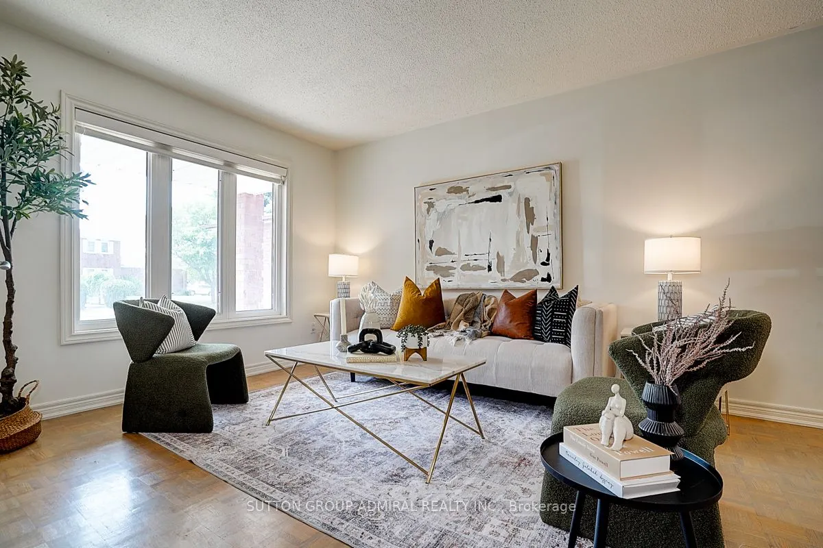 11 San Marko Place