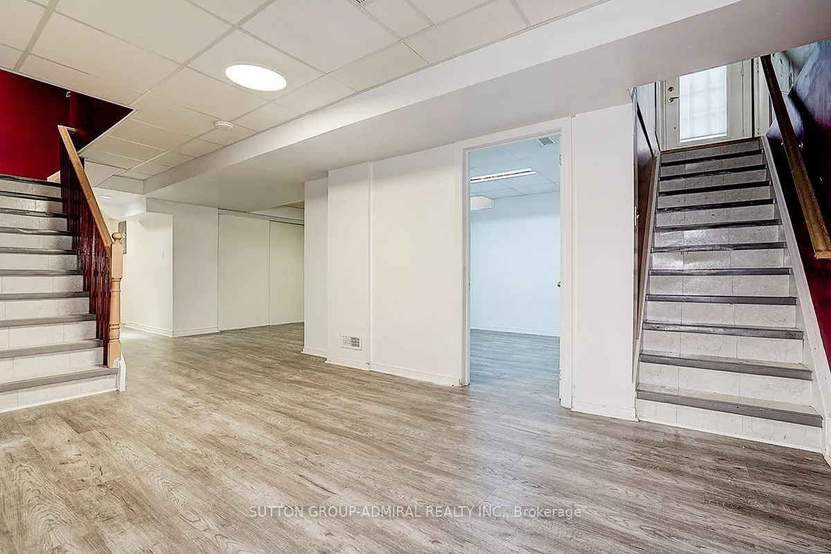 11 San Marko Place