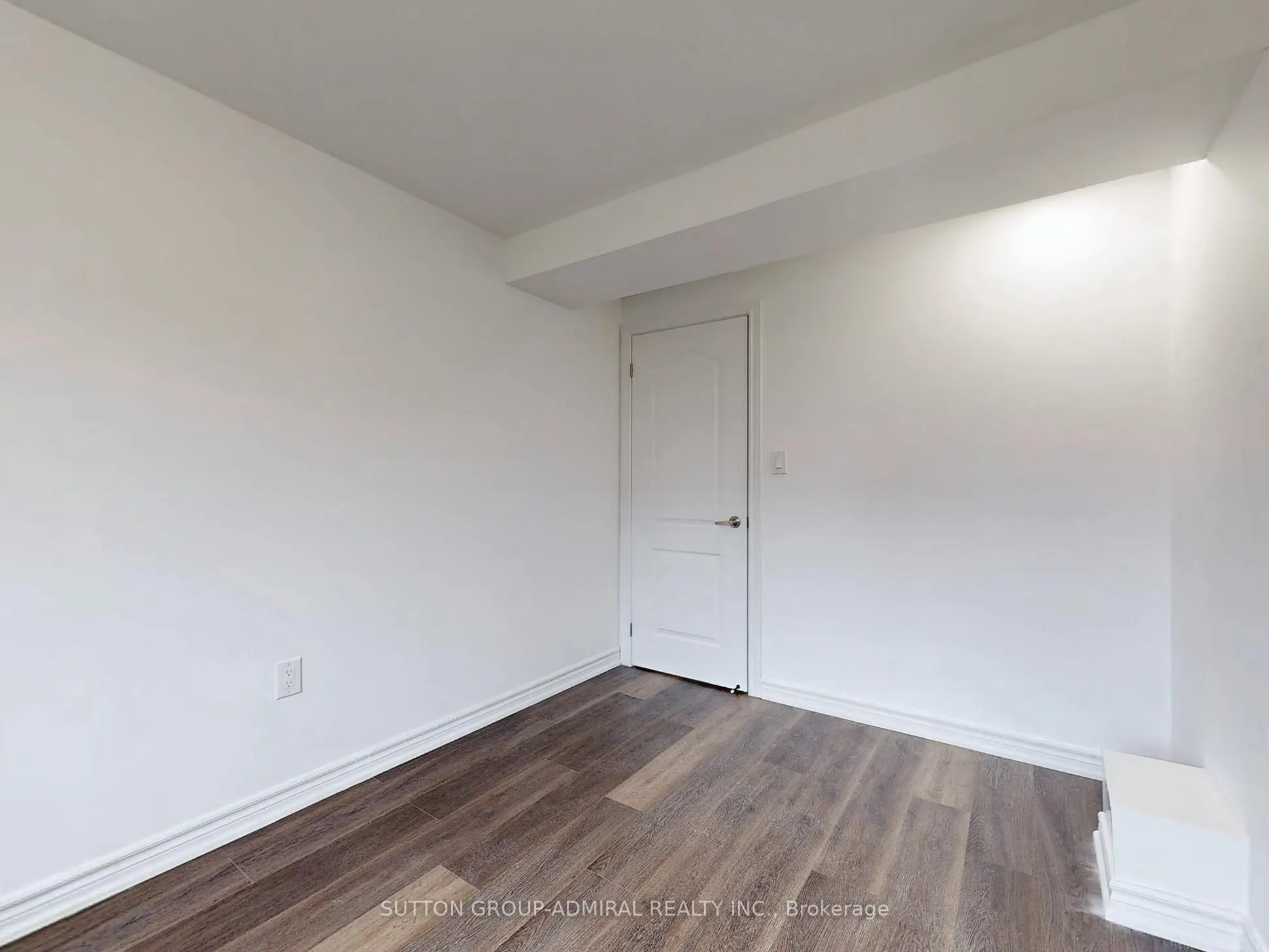 22 Casserley (Lower) Crescent