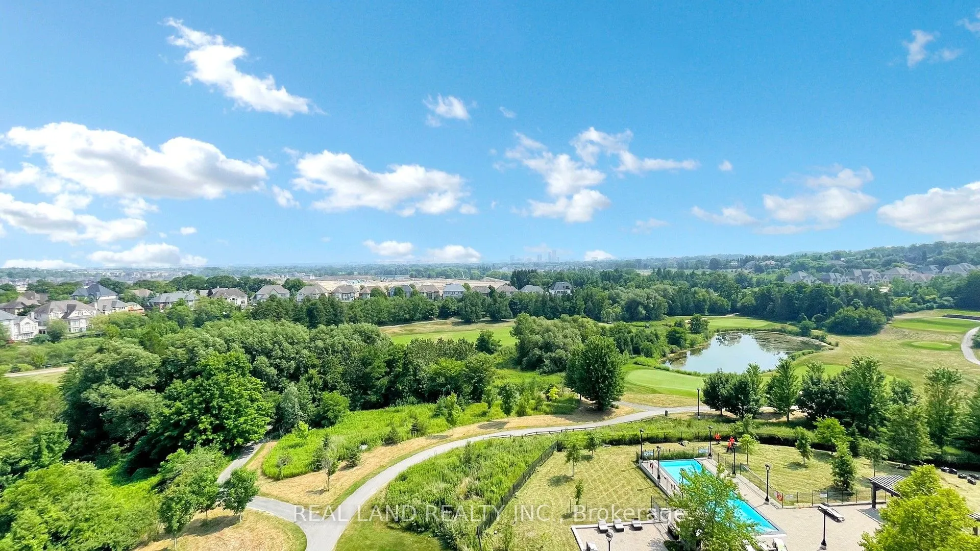 15 Stollery Pond Crescent, #903