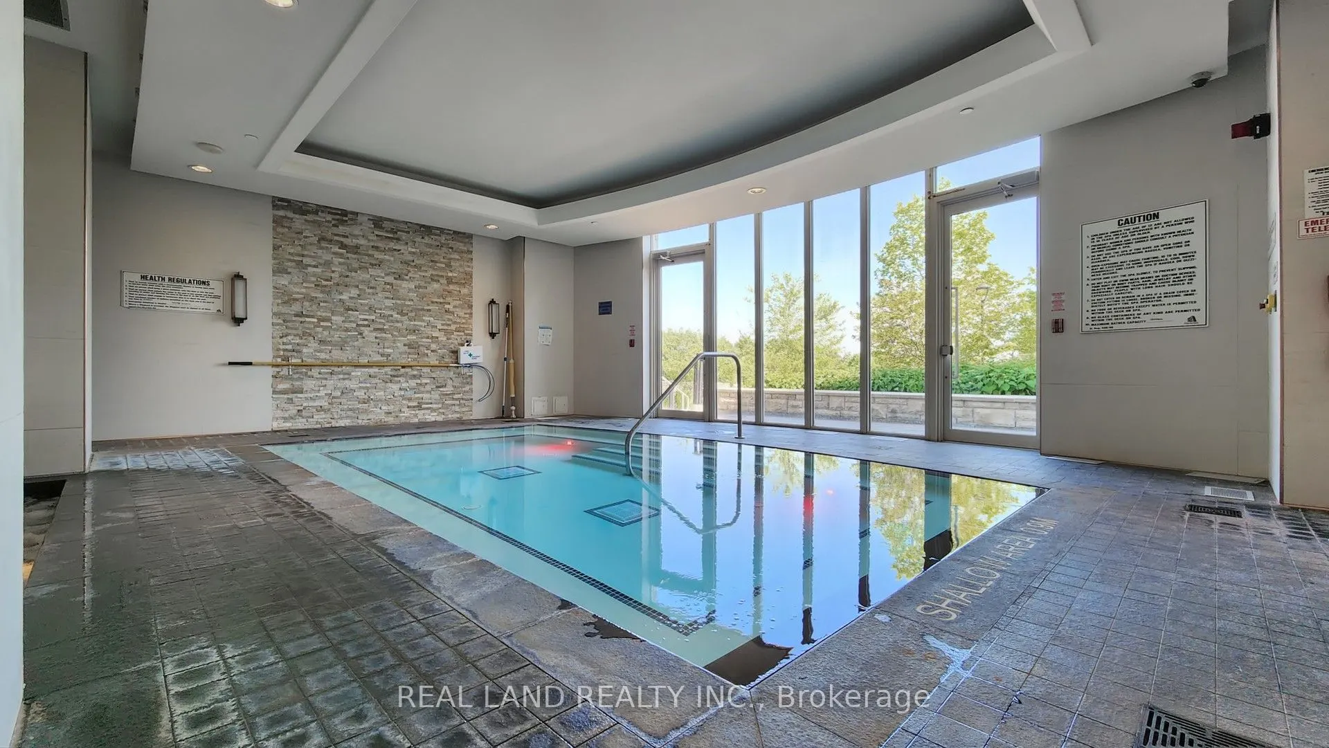 15 Stollery Pond Crescent, #903