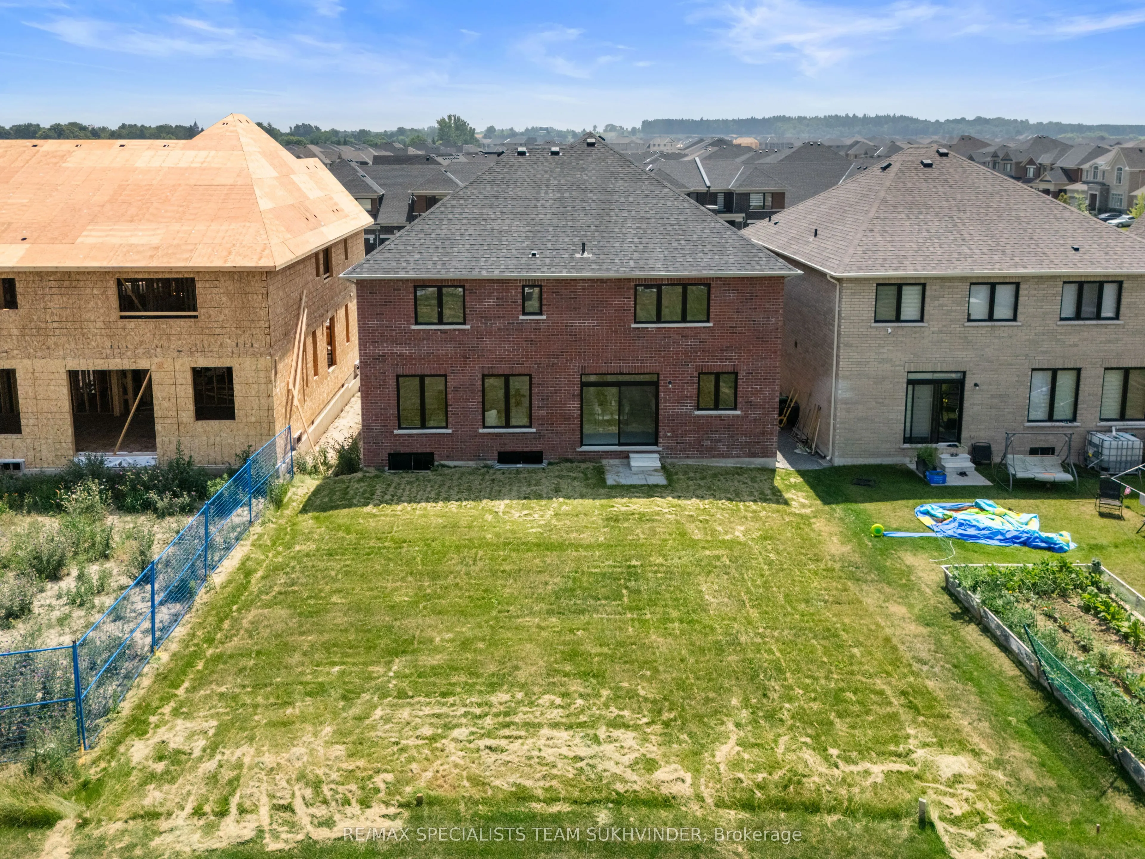 6 Primrose Heights
