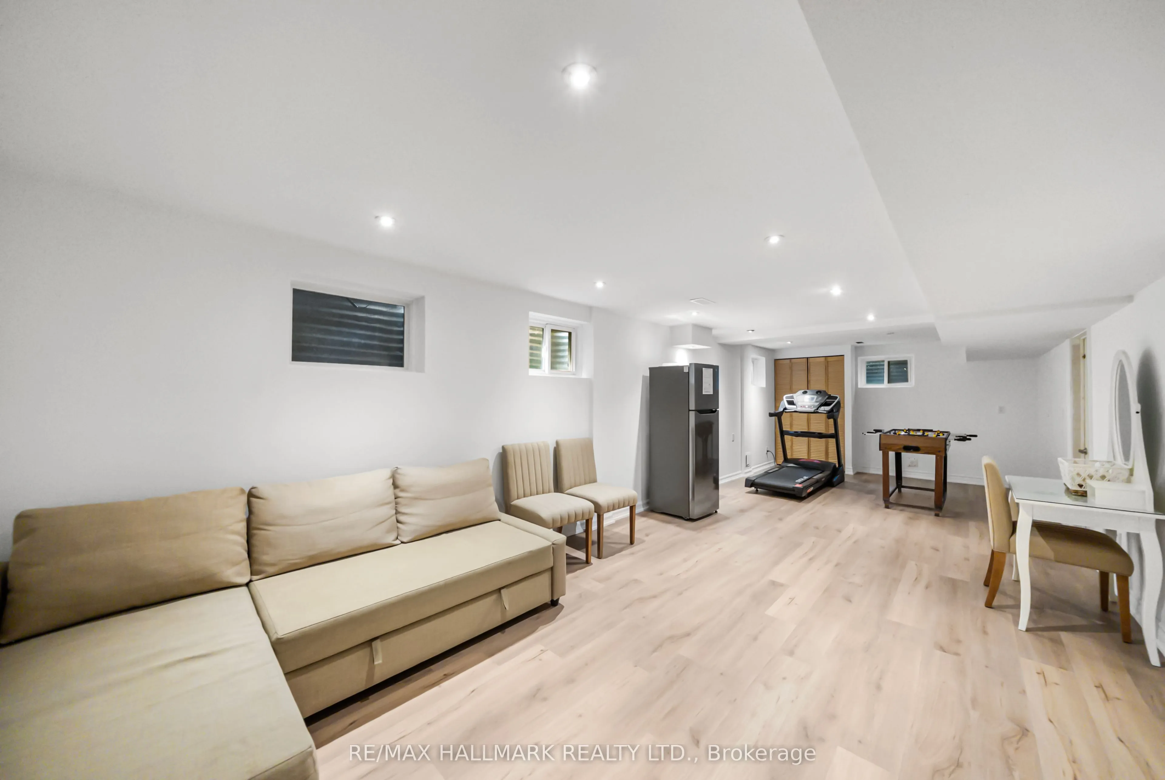 58 Silver Aspen Drive