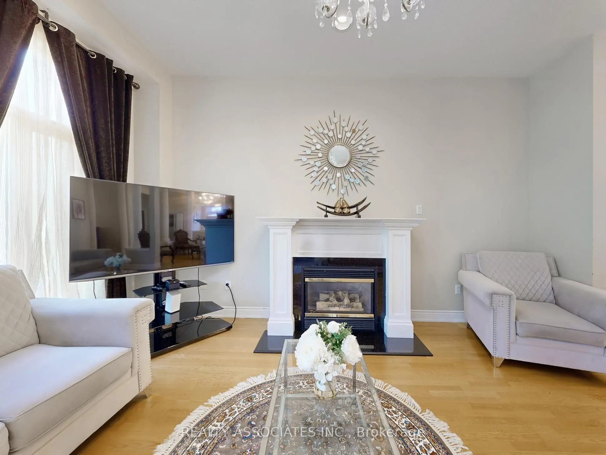 2 Lord Nelson Court