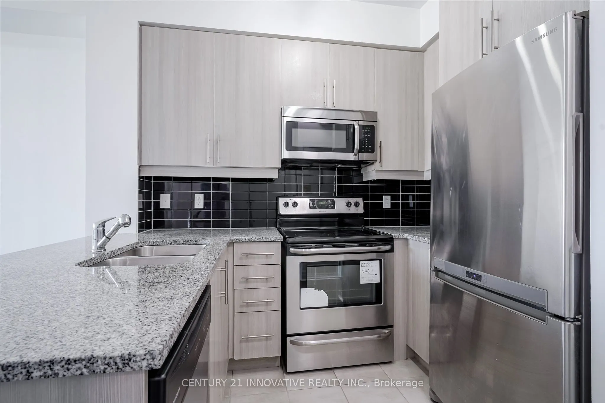 8130 Birchmount Road, #517