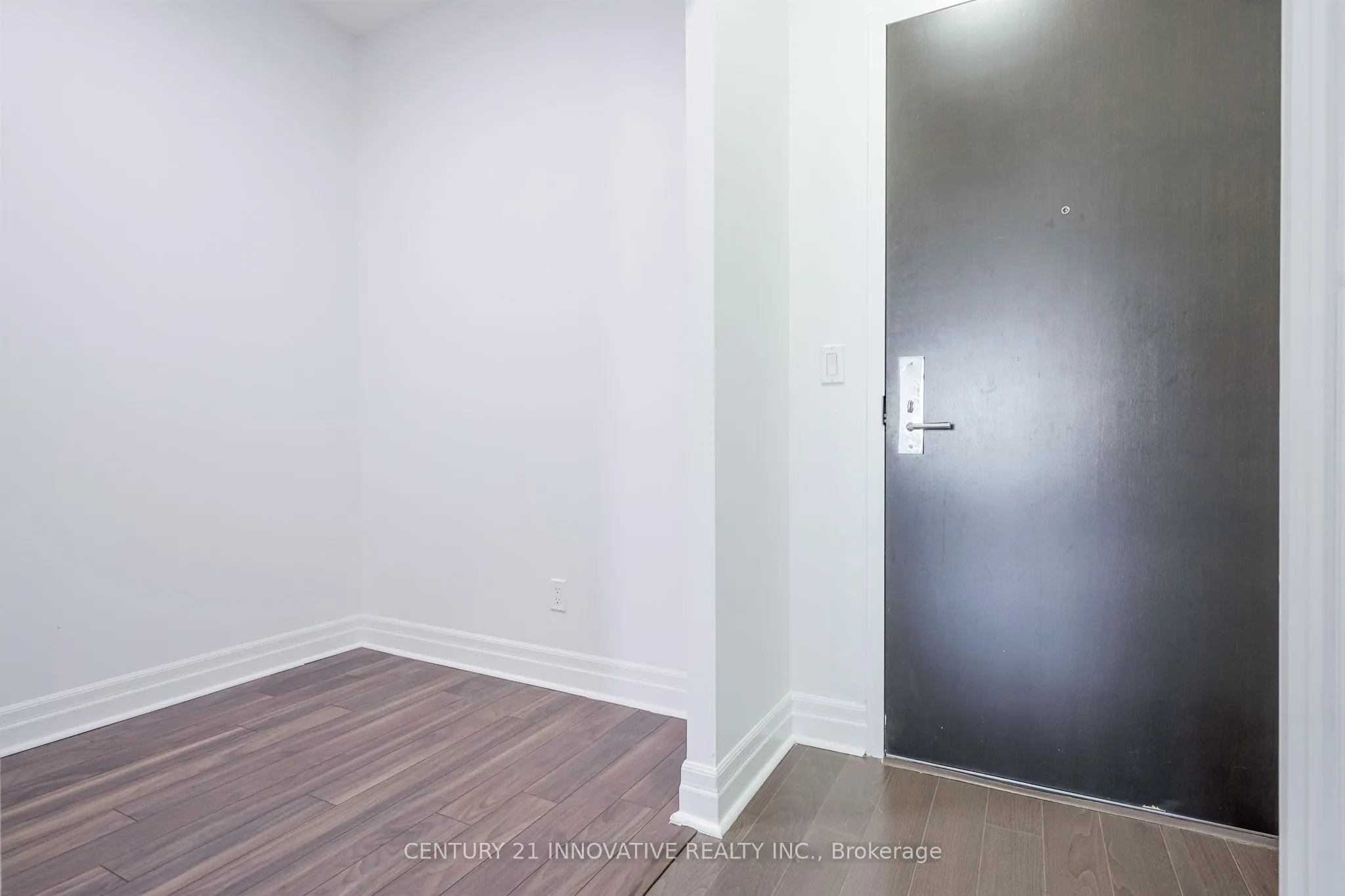 8130 Birchmount Road, #517