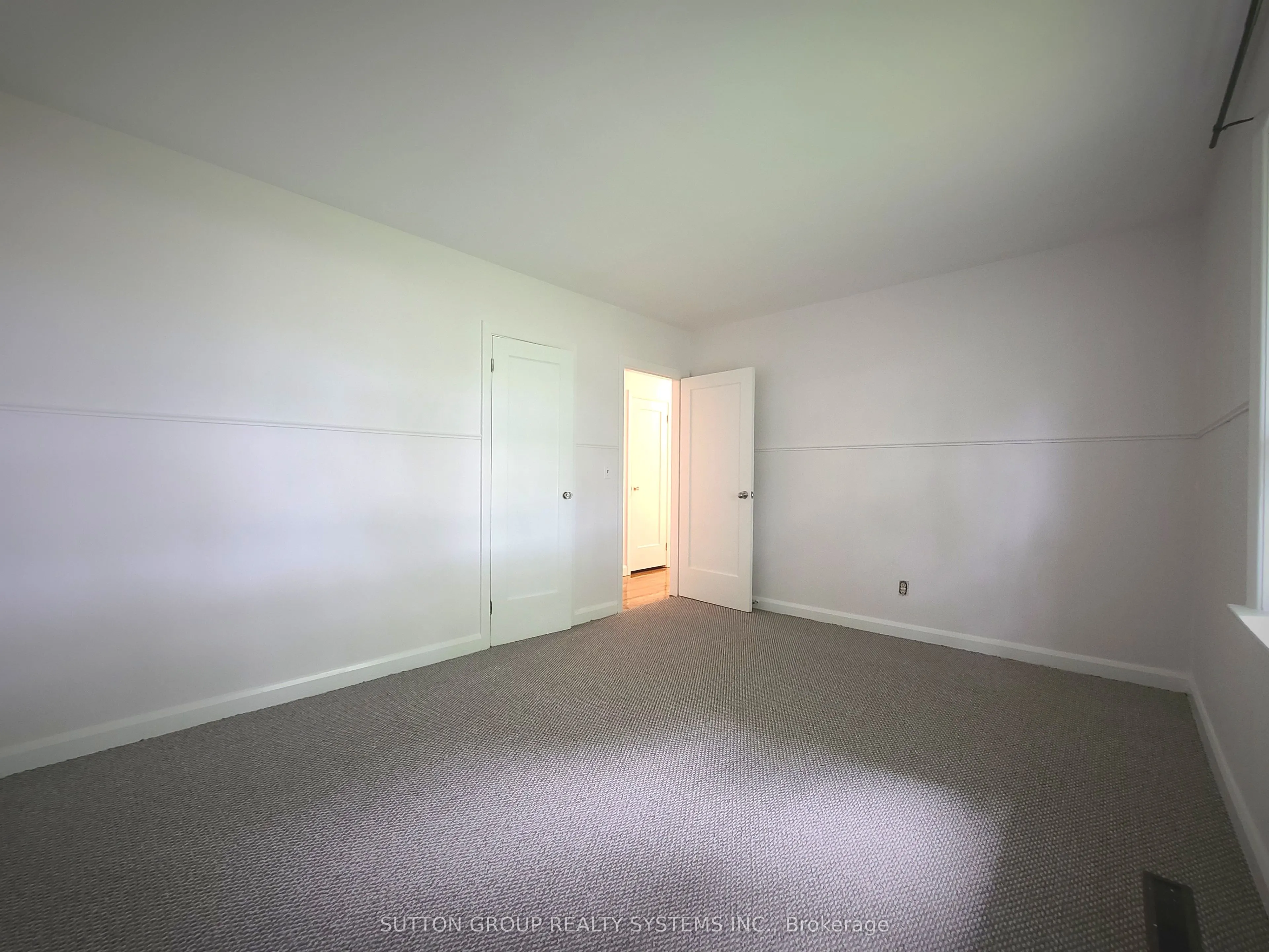 998 King Road