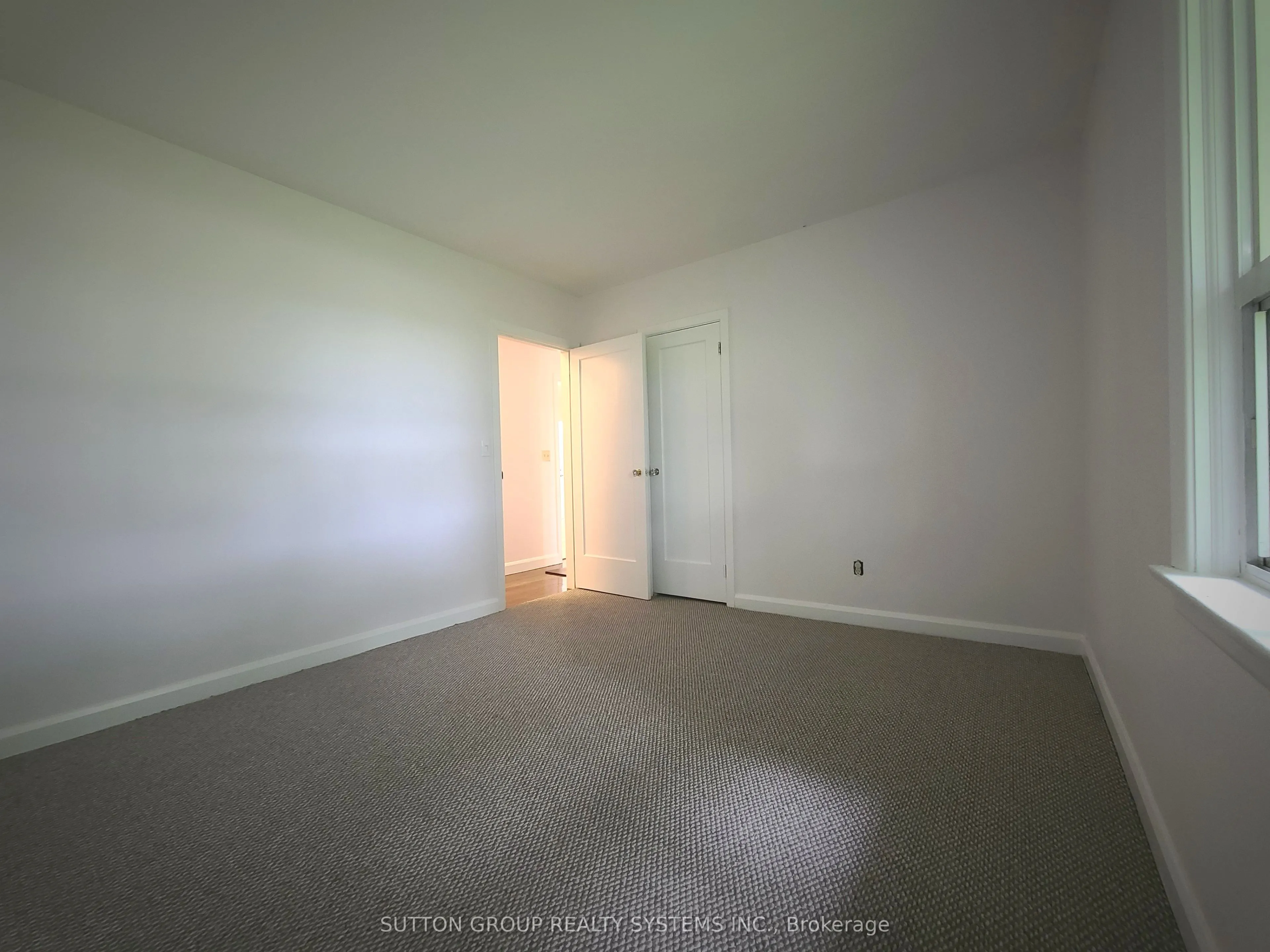 998 King Road