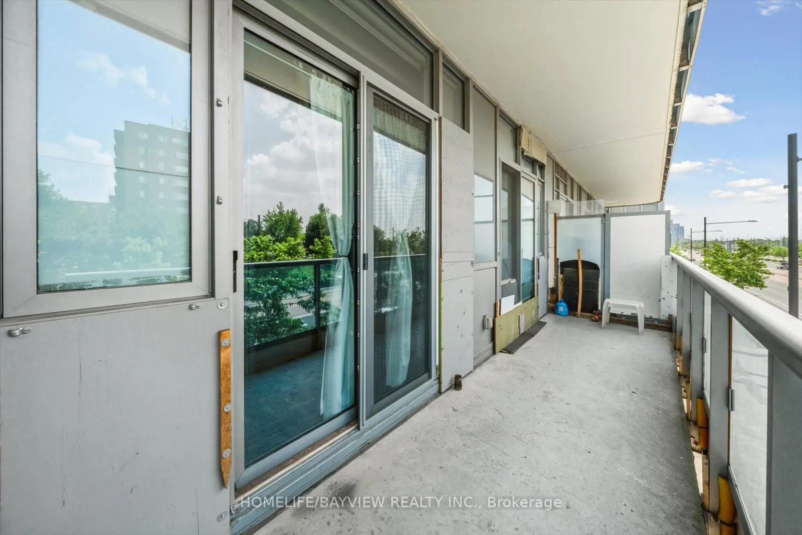 9471 Yonge Street, #220