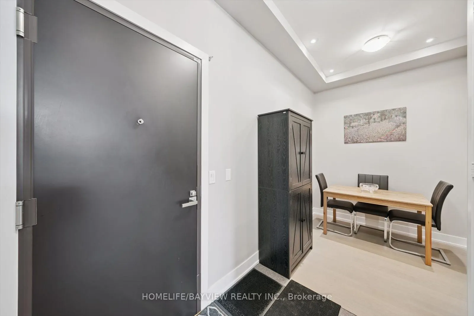 9471 Yonge Street, #220