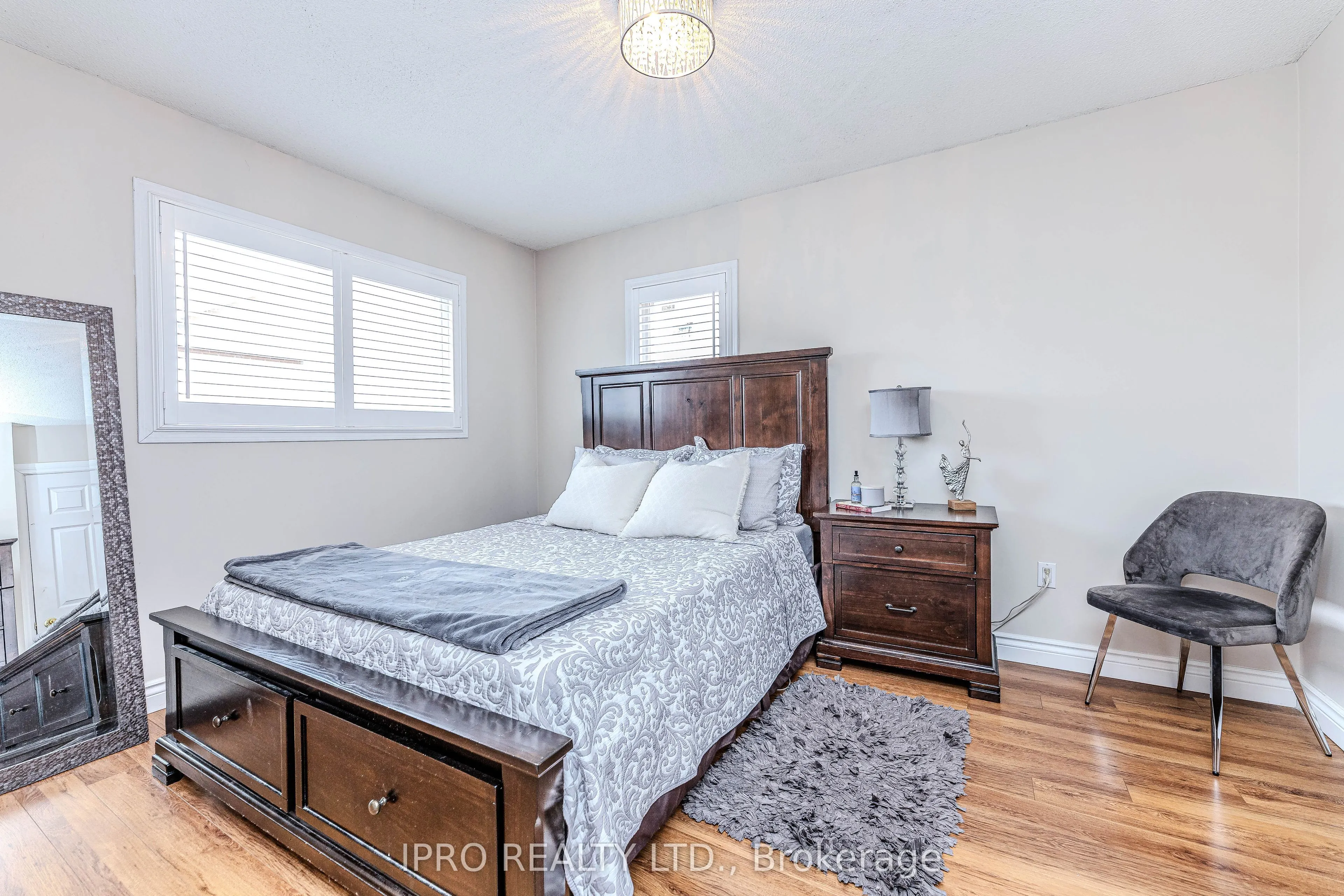 78 Tania Crescent, #8