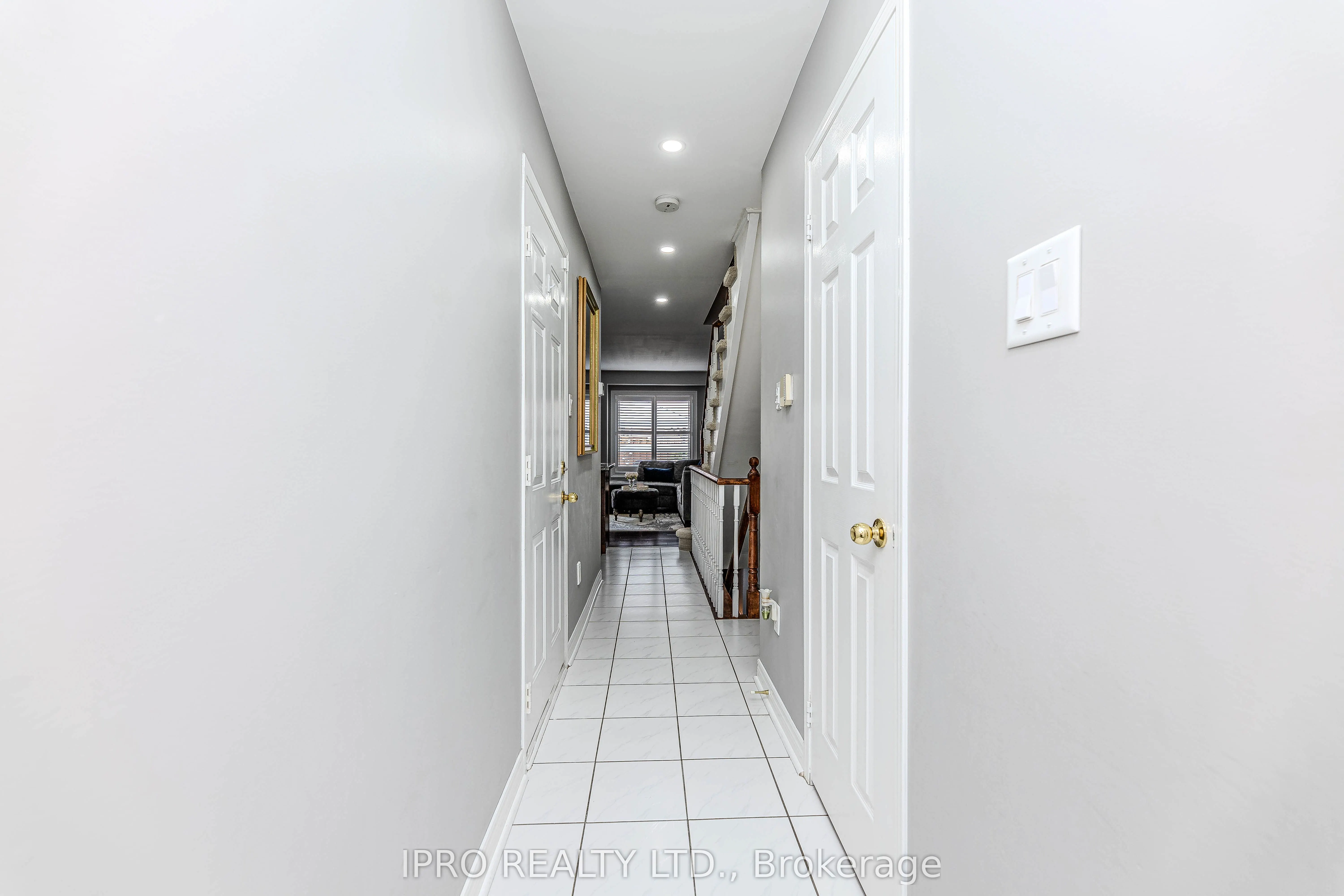 78 Tania Crescent, #8