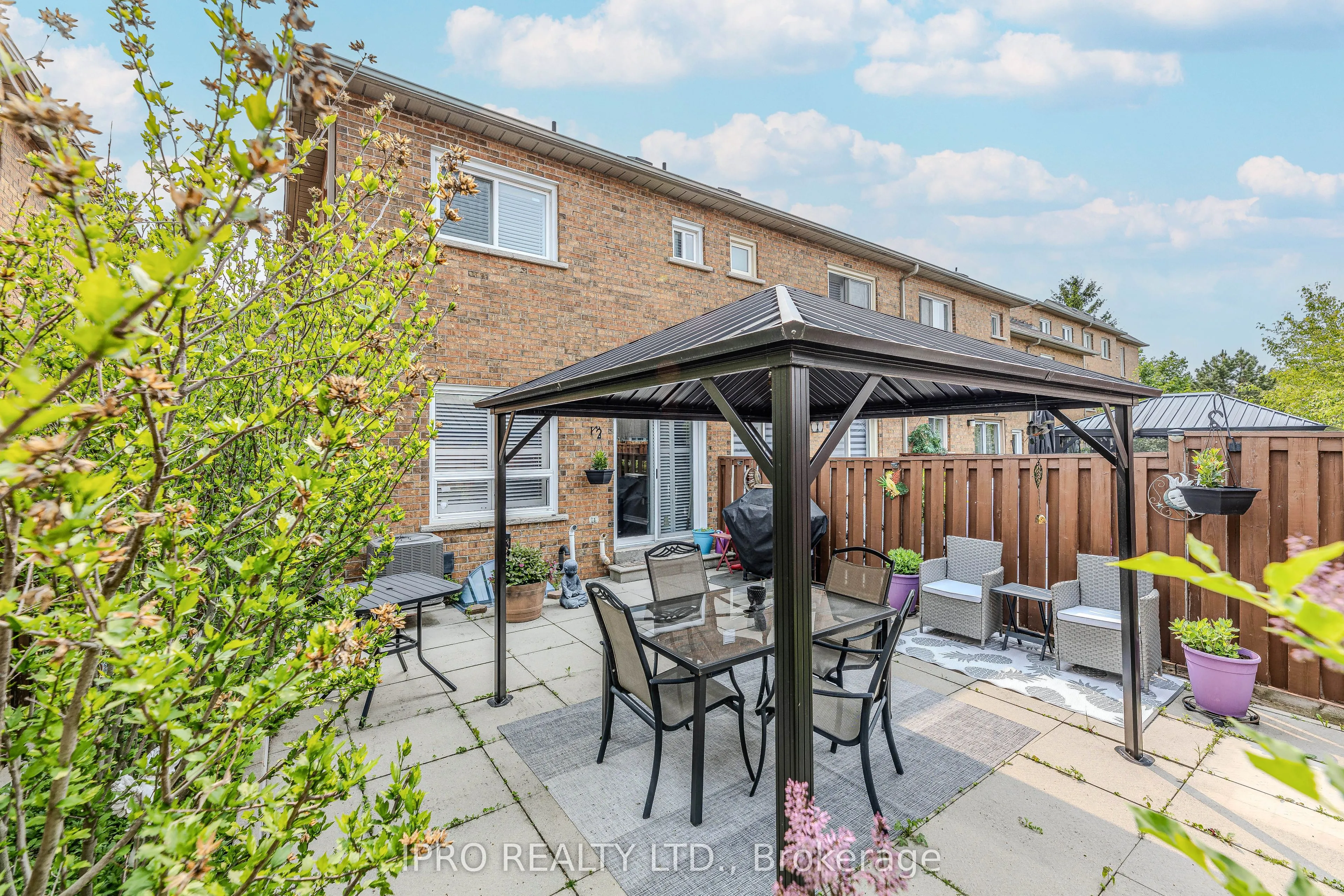 78 Tania Crescent, #8