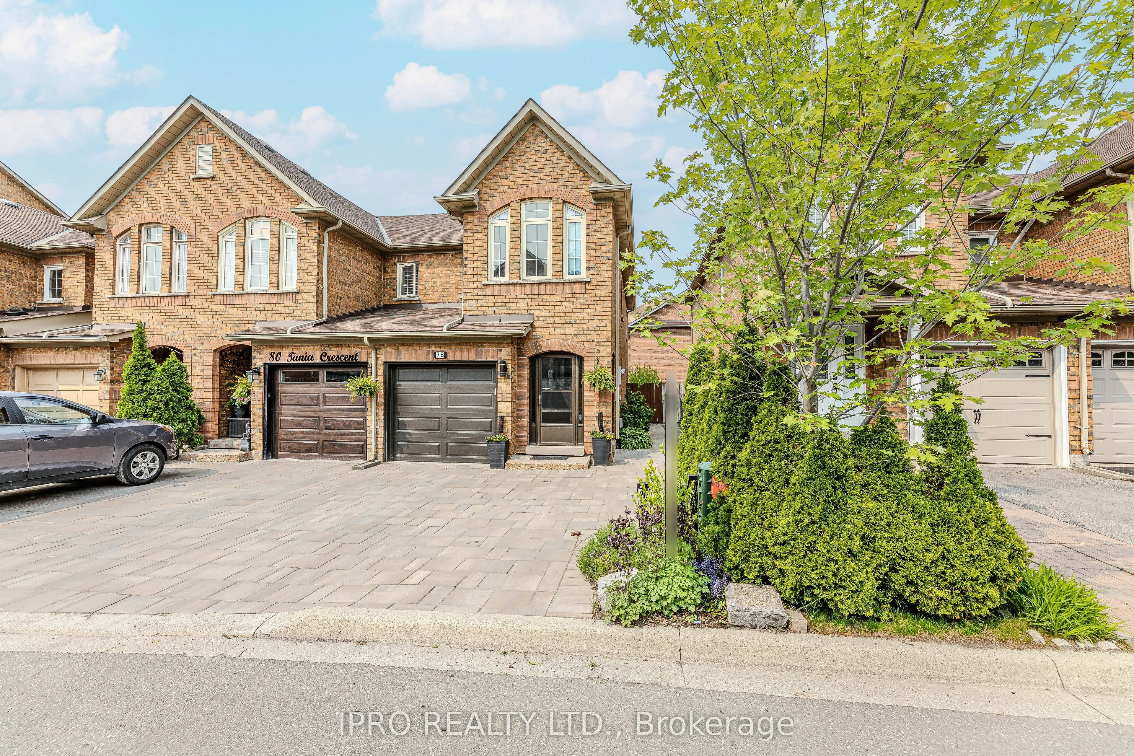 78 Tania Crescent, #8